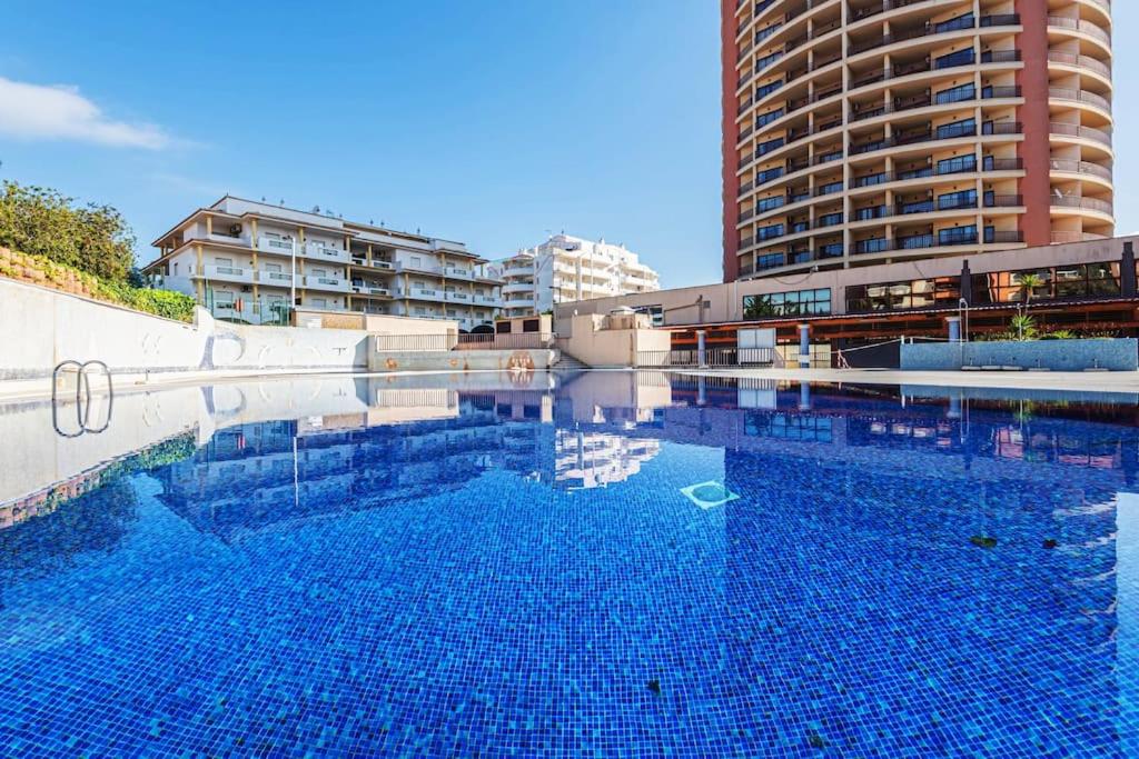 THE ONE - Luxury Stylish Apartment with Sea View ! view 3
