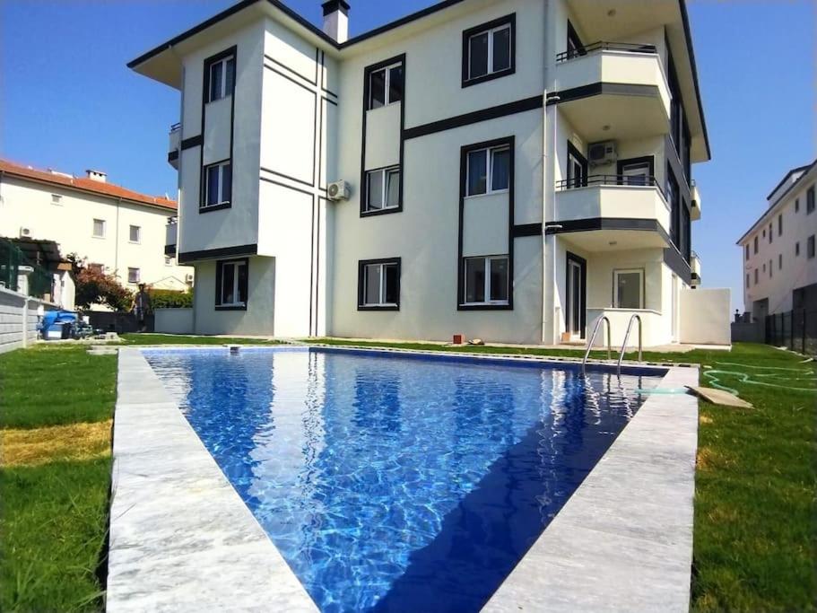 Safran House