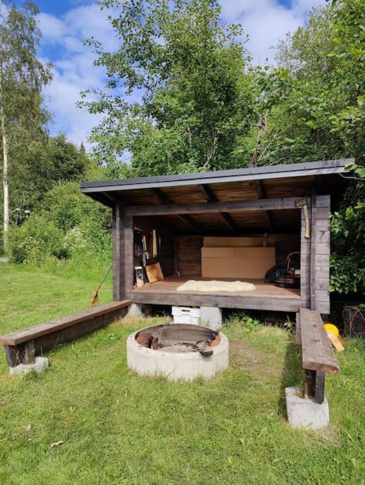 Villa Aurinkoranta Mökki merenrannalla!