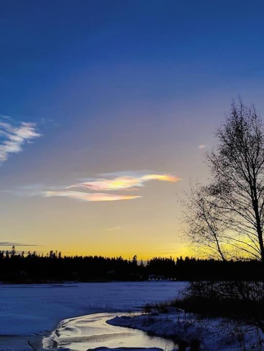 Villa Aurinkoranta Mökki merenrannalla!