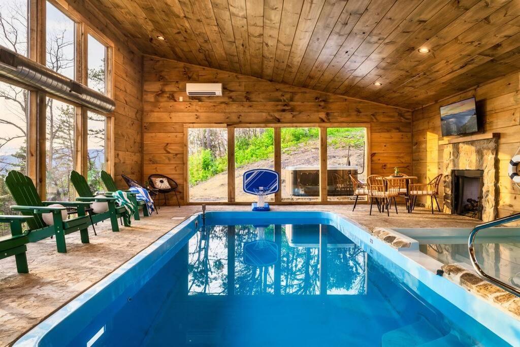 Multigenerational! Luxury Retreat with Indoor Pool, Arcade & Hot Tub! Best View! view 4