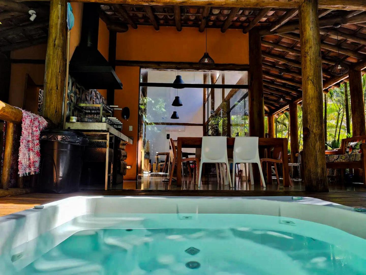 C4: Awesome Beach House