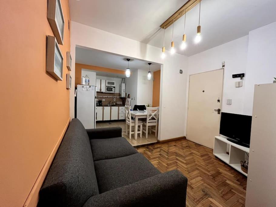 Alójate en Recoleta en este Cómodo Departamento 2 Ambientes