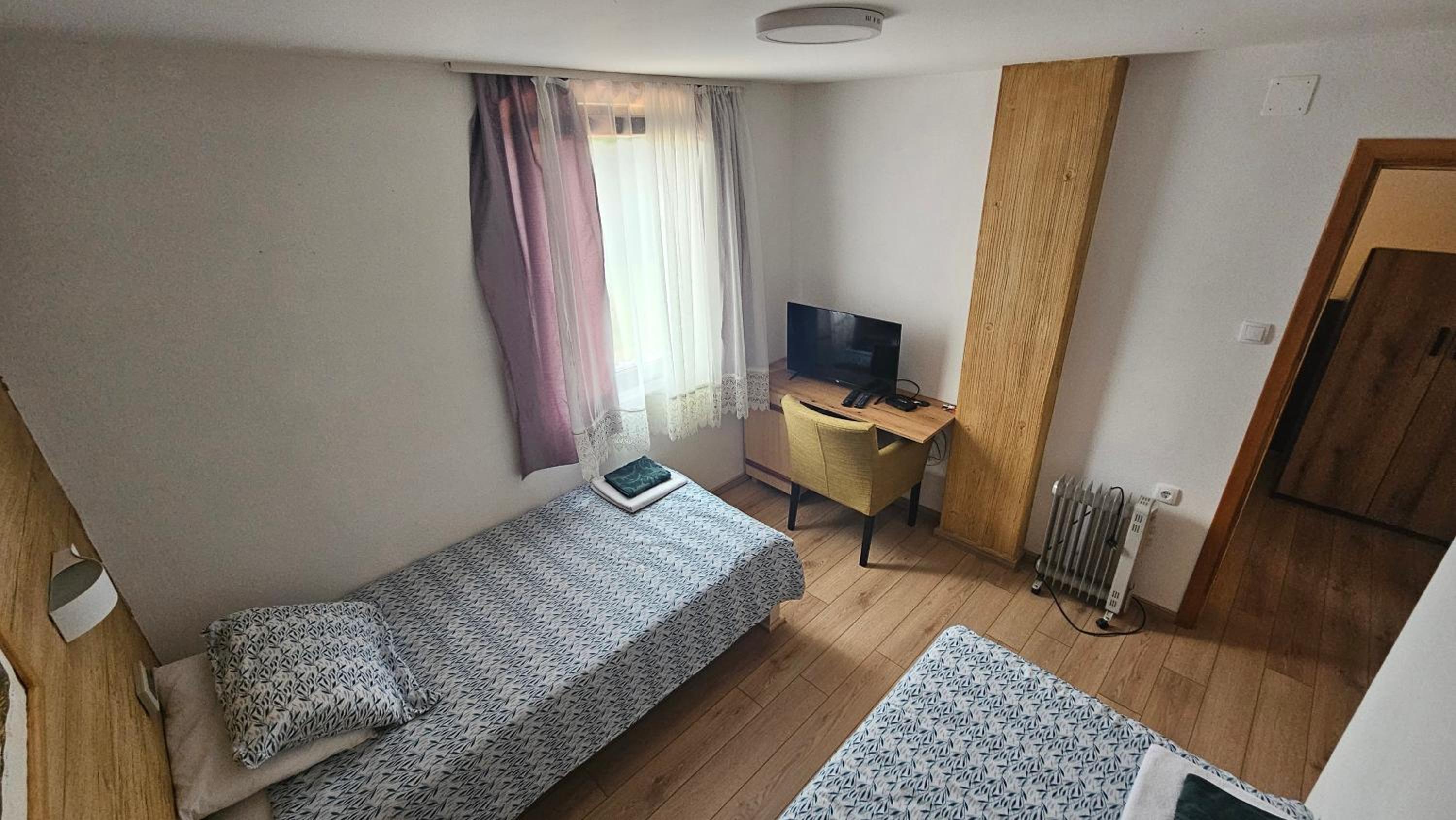 Photo 18