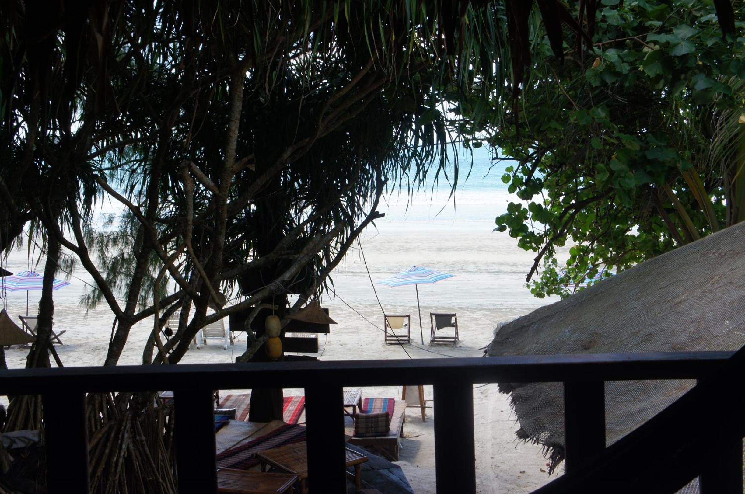 Lazy Hut