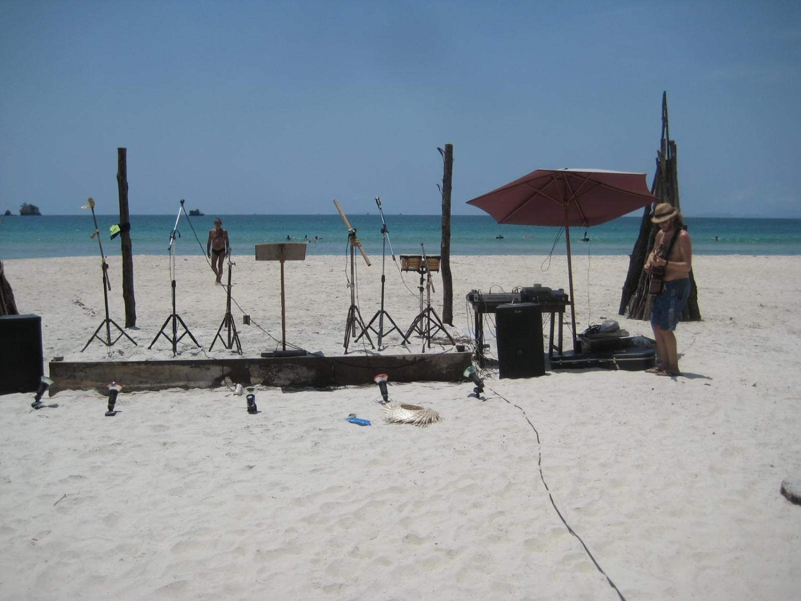 Lazy Hut