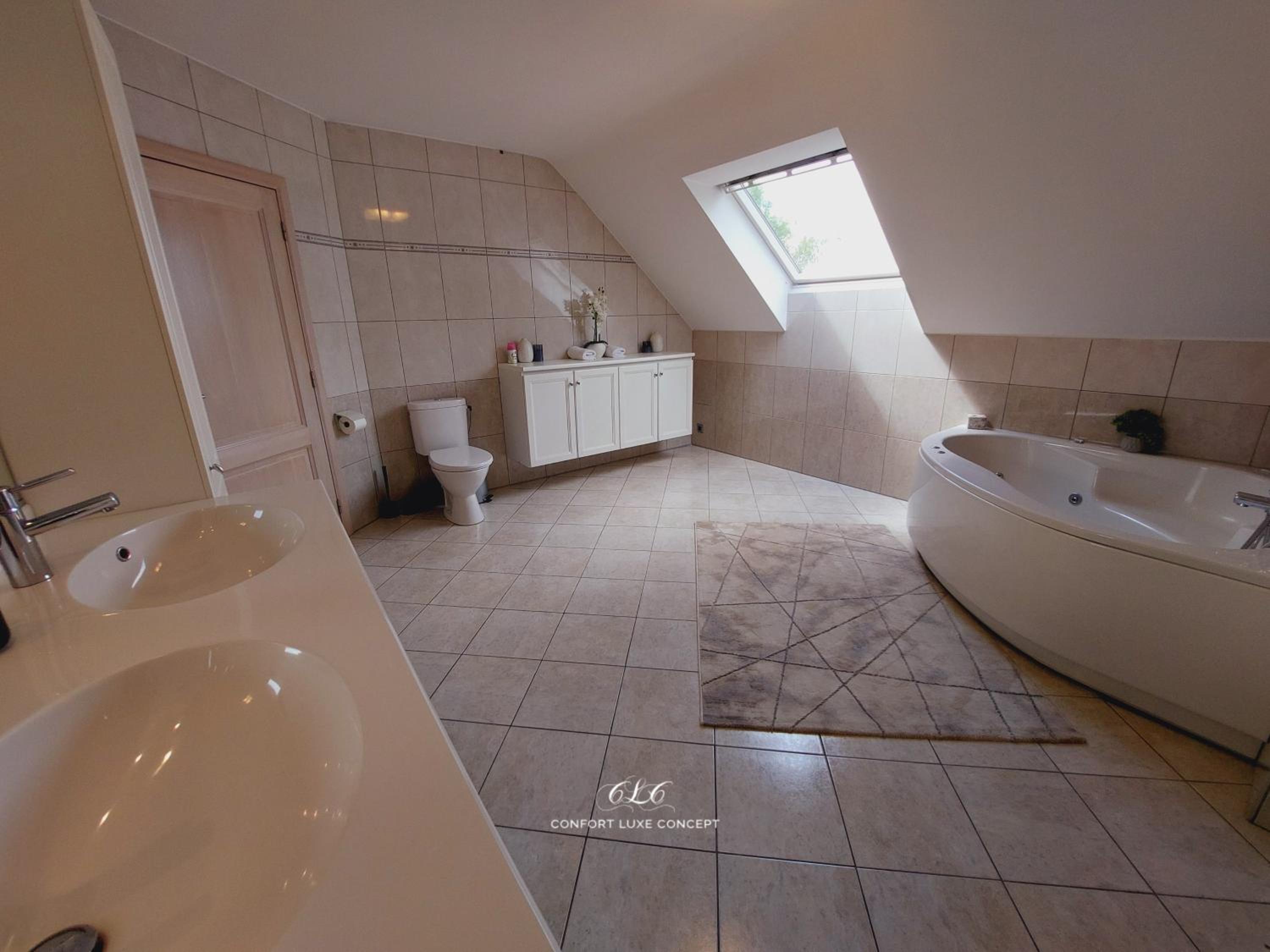 Villa VIP