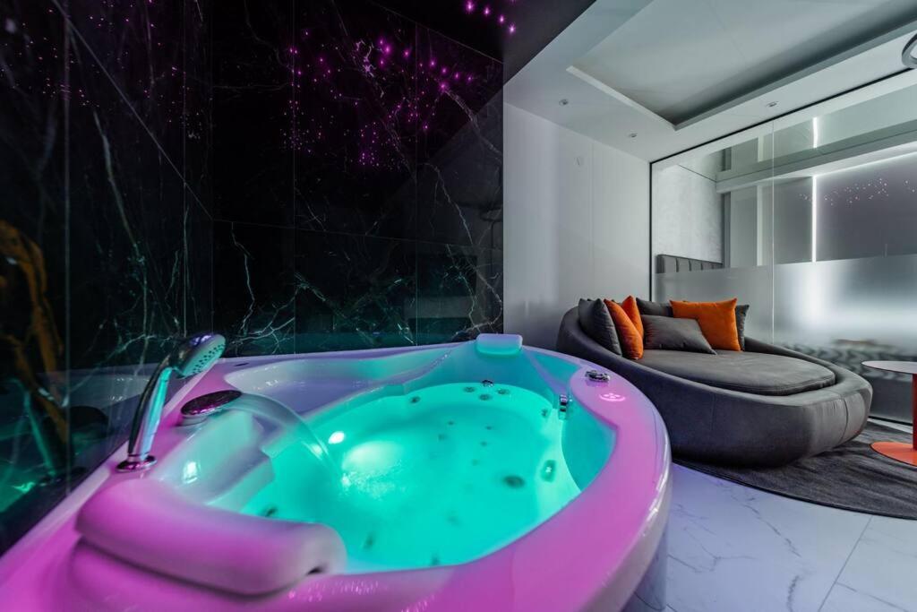 Zebrano Spa view 3