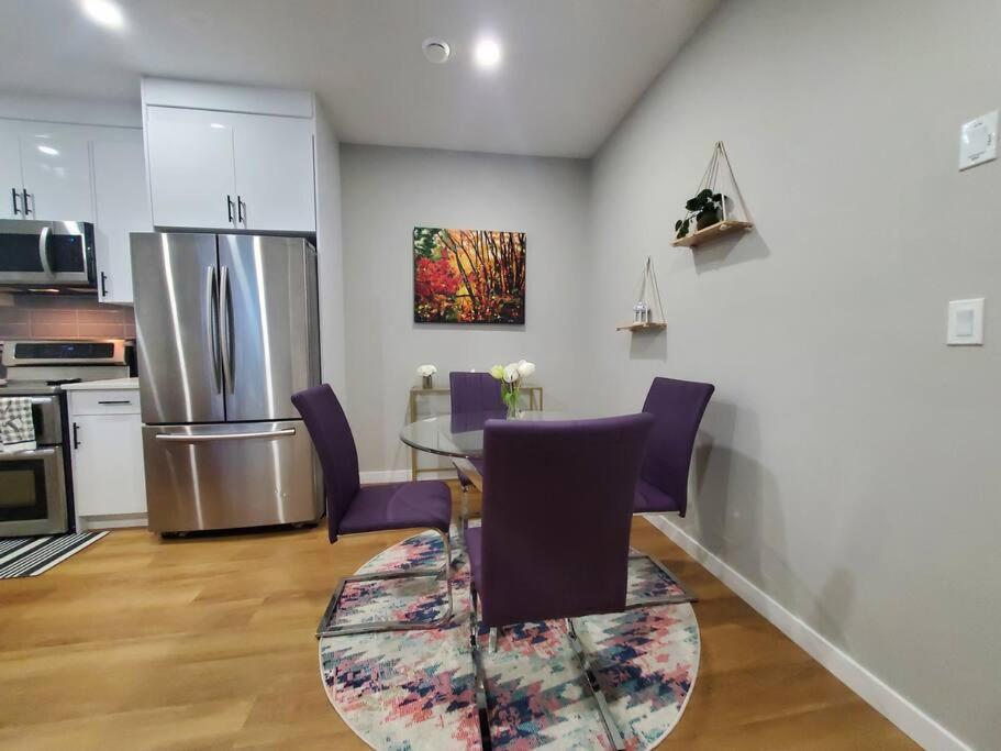 Brand new 2 bedrooms basement suite 15mins from YYC Airport