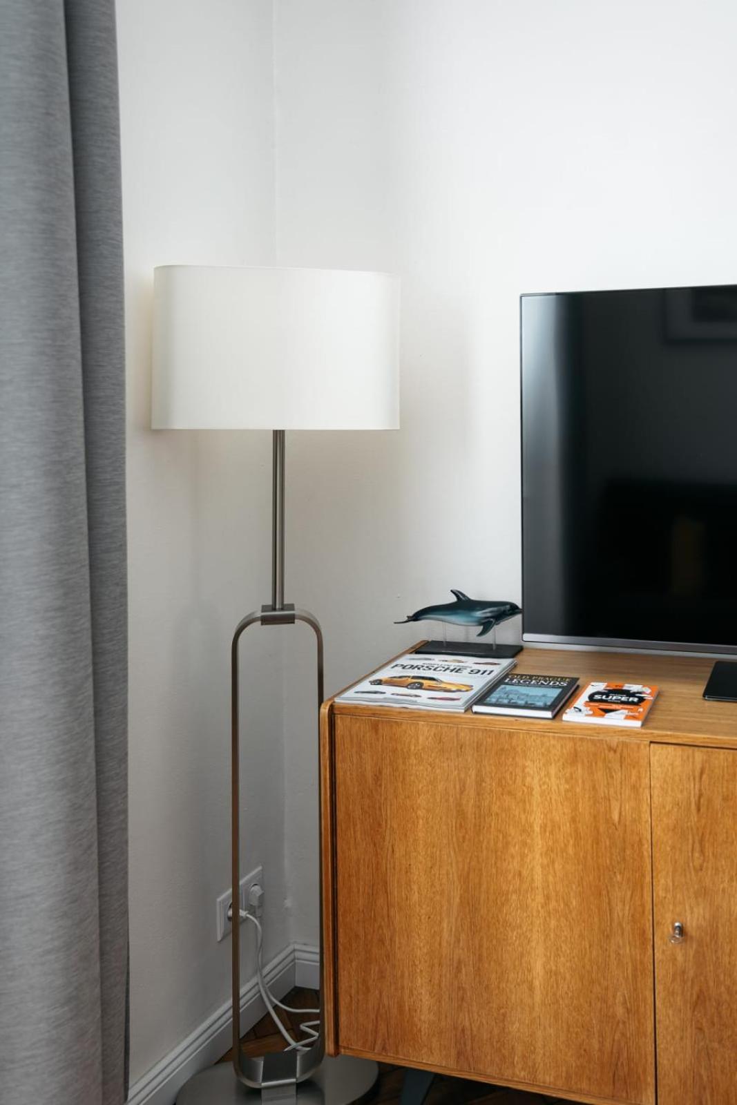 Comfortable and cosy apt a few steps from Dancing House and Naplavka Dance