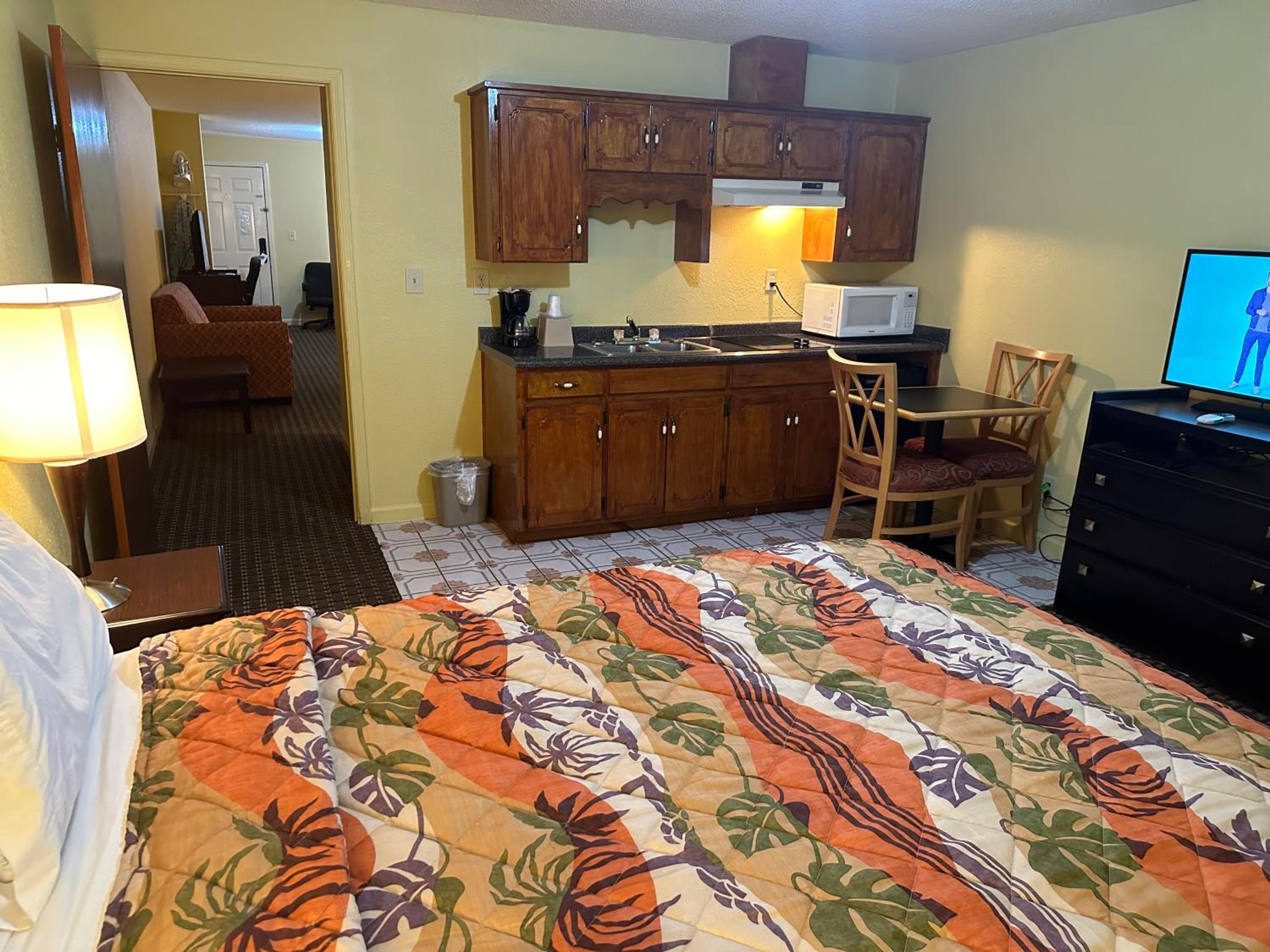 Royal Inn - Anniston, Foto 27