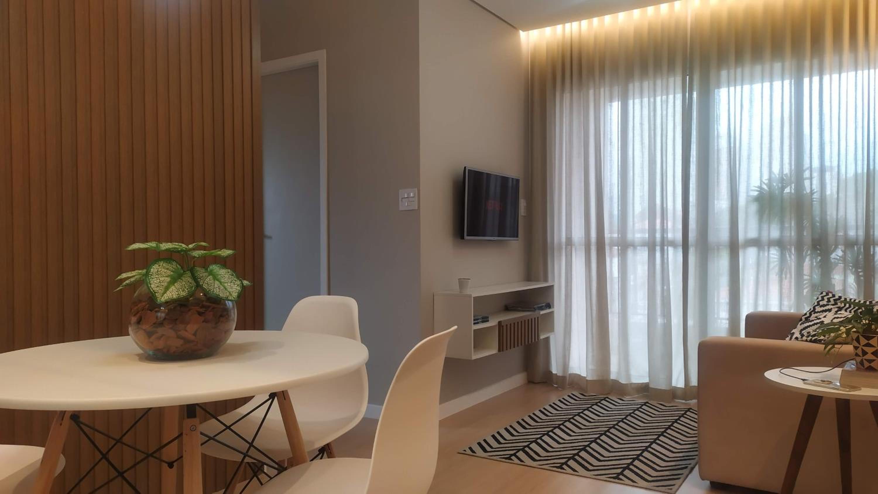 Charm Apartment ExpoCN -Ahembi