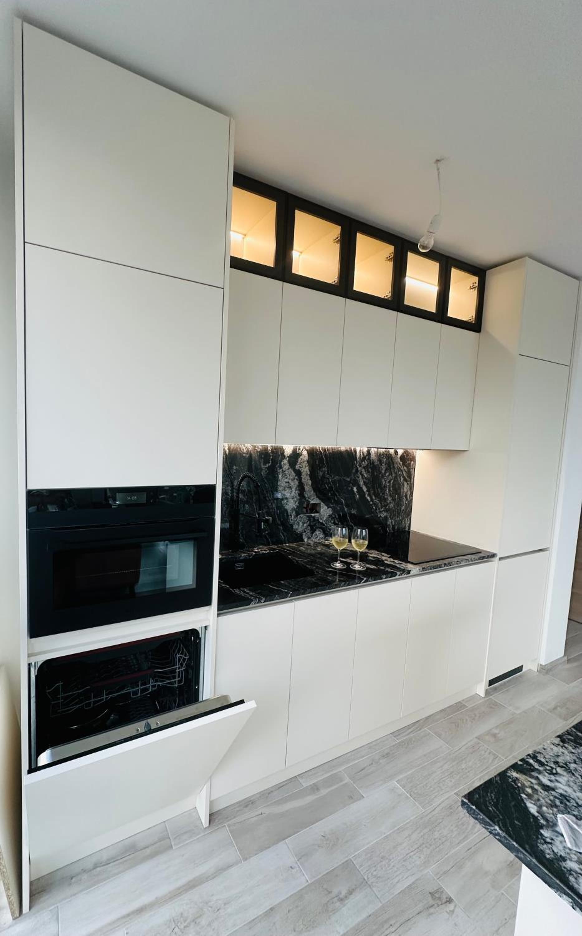 Boutique luxury apartment Azur Deluxe resort On the beach