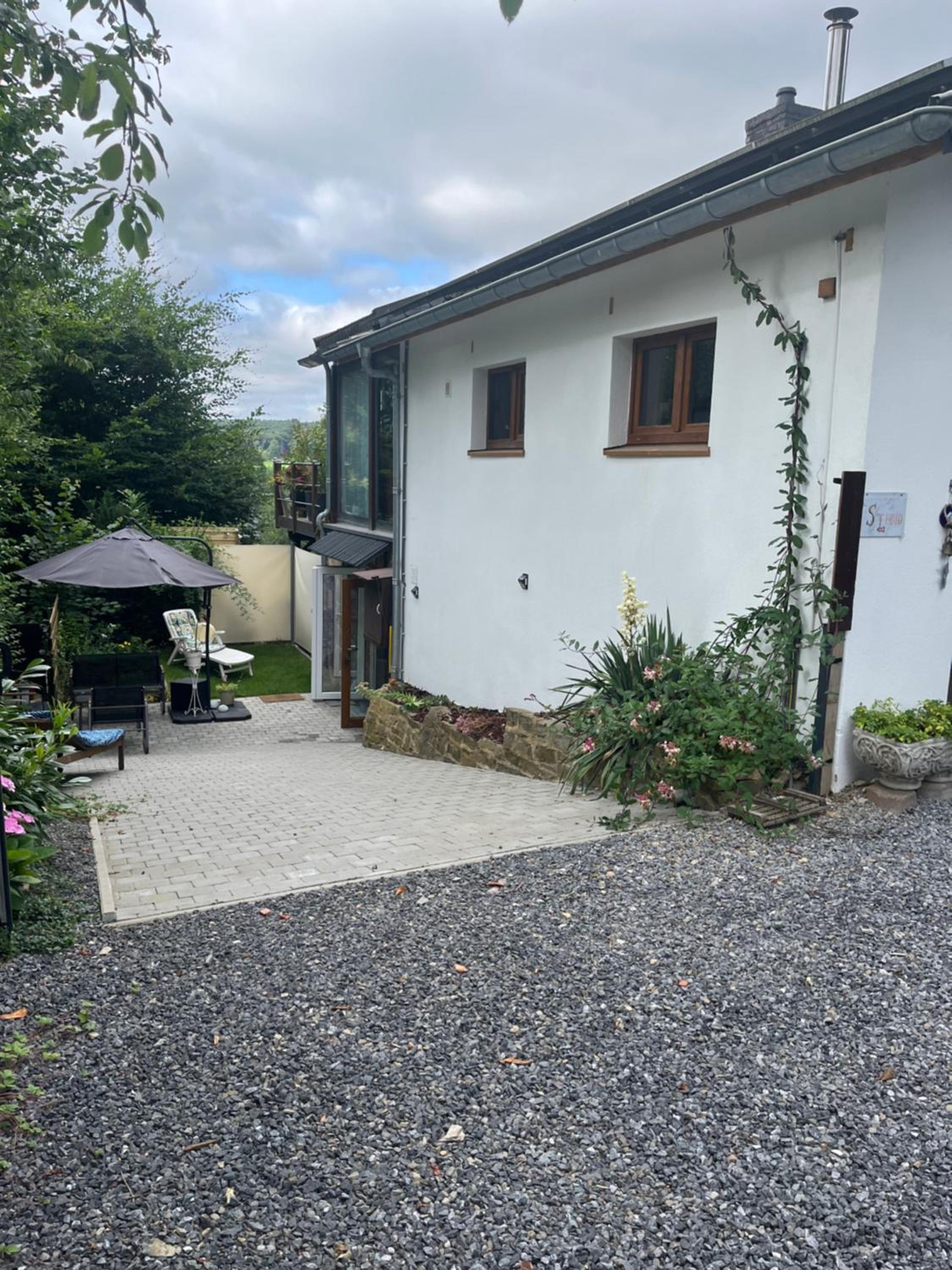 Studio renové rdc terrasse wépion (Namur)