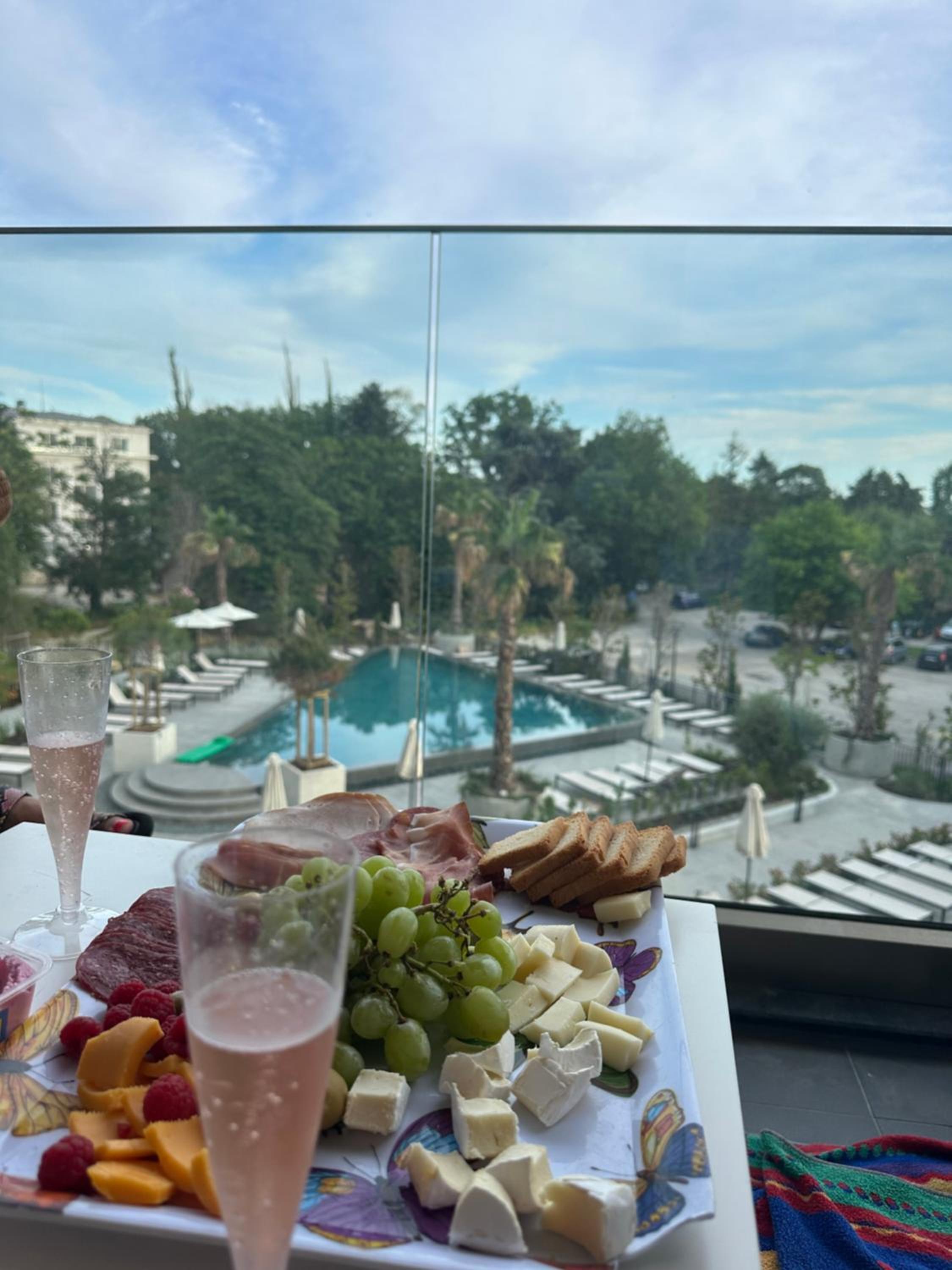 Boutique luxury apartment Azur Deluxe resort On the beach