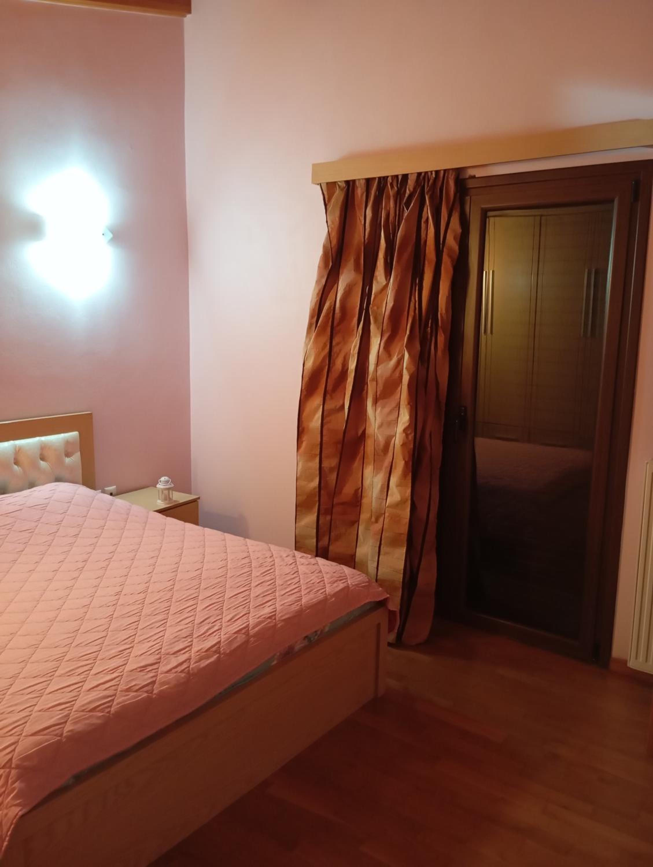 City View ROOM