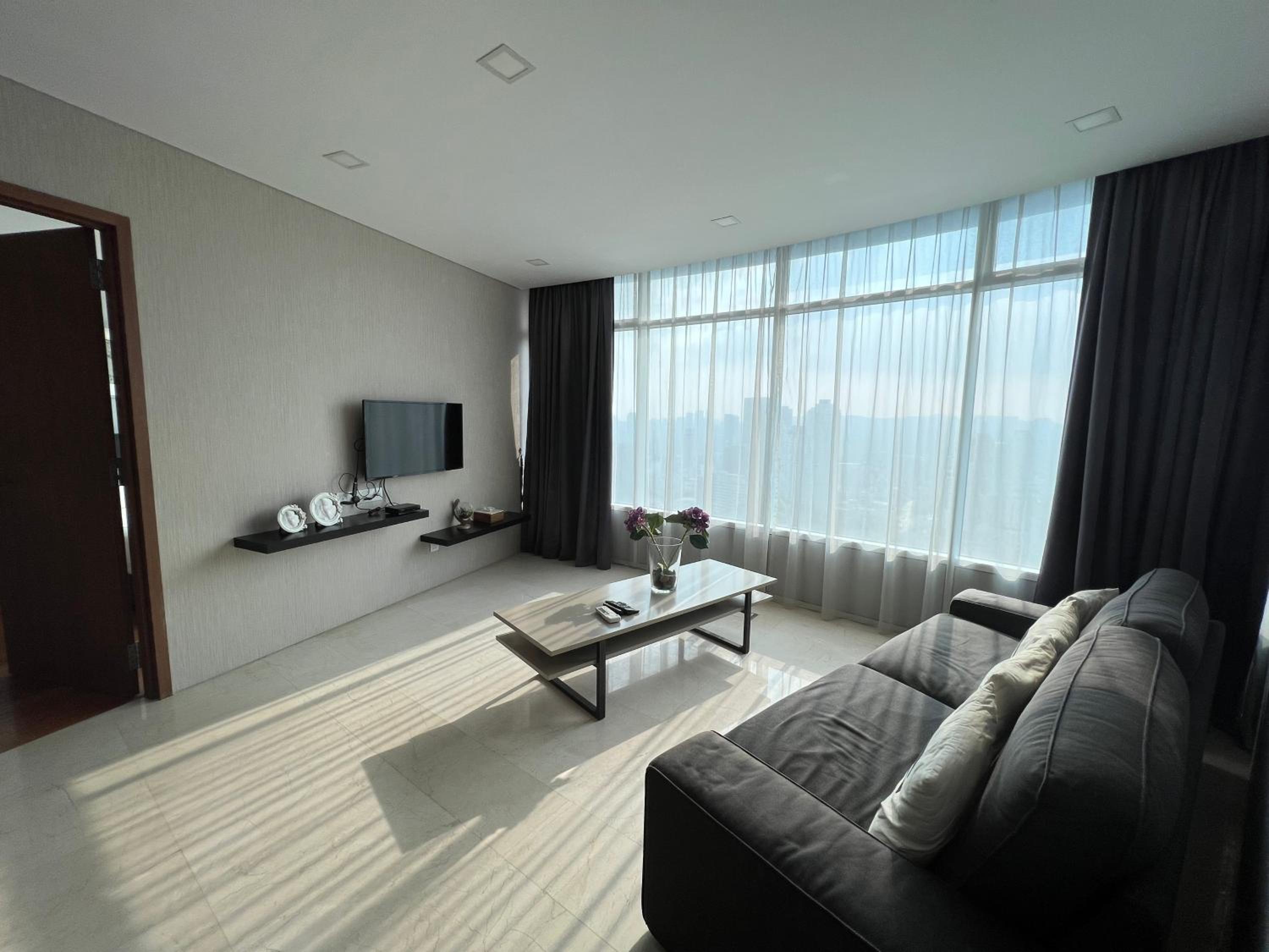 VORTEX SUITES KLCC & KL Tower VIEW