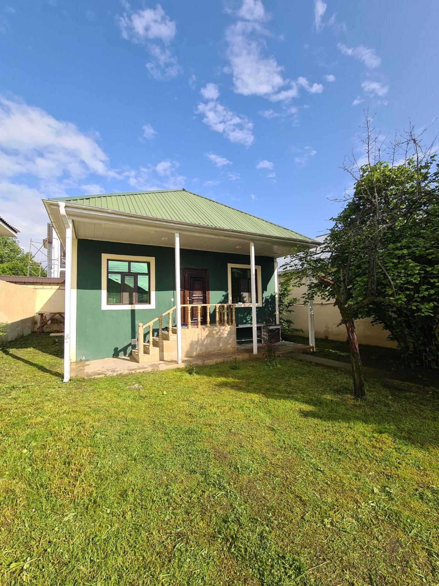 Nice small villa green garden or