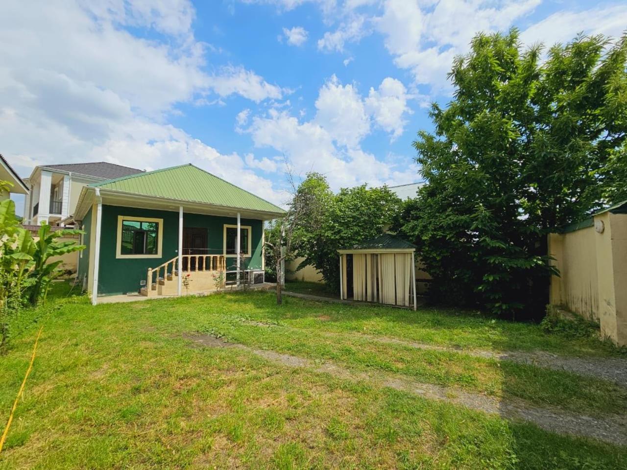 Nice small villa green garden or