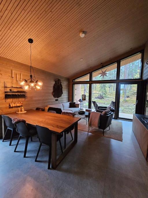 Villa Golden Hill Ylläs, Luxury holiday cabin in Lapland view 2