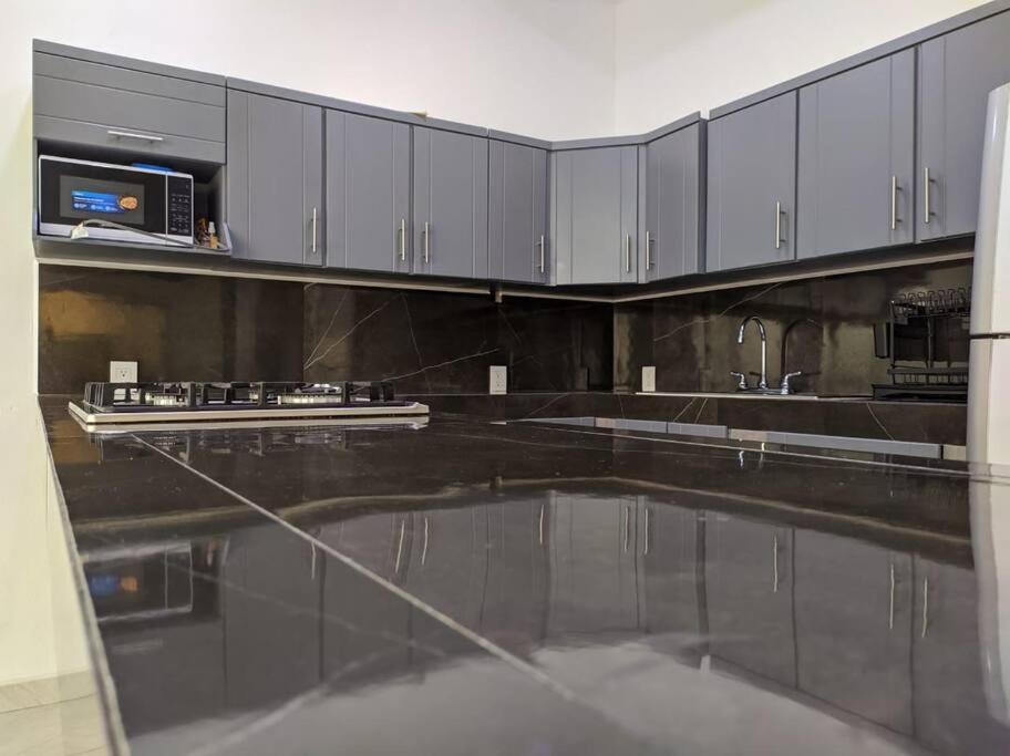 Casa Nueva con Alberca y Jacuzzi
