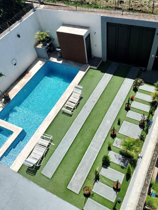 Casa Nueva con Alberca y Jacuzzi