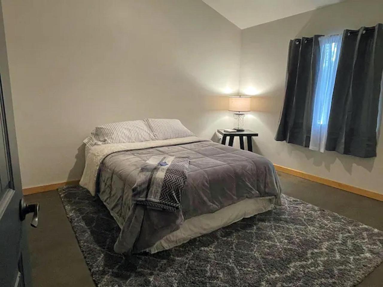 River Run Apartment view 3