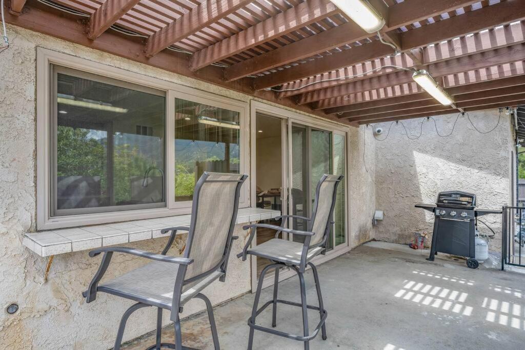 Elm Mountain View Fire pit, quiet and more