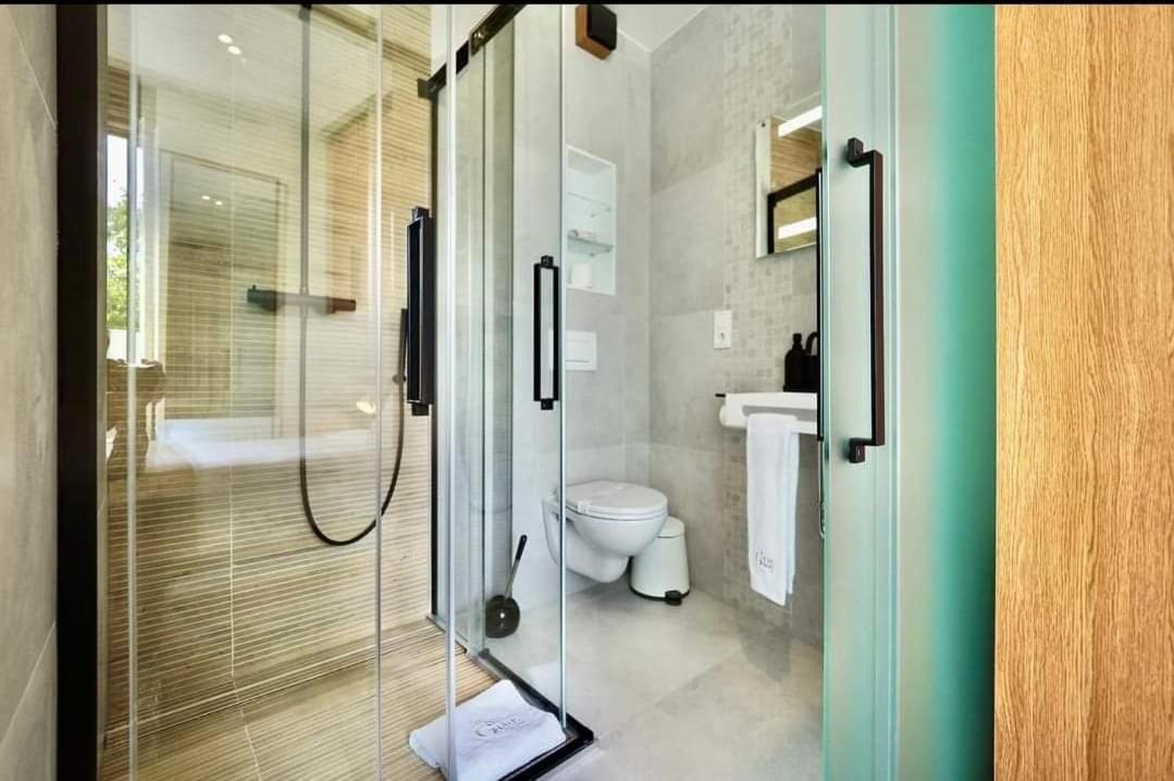 Guesthaus 1 view 2