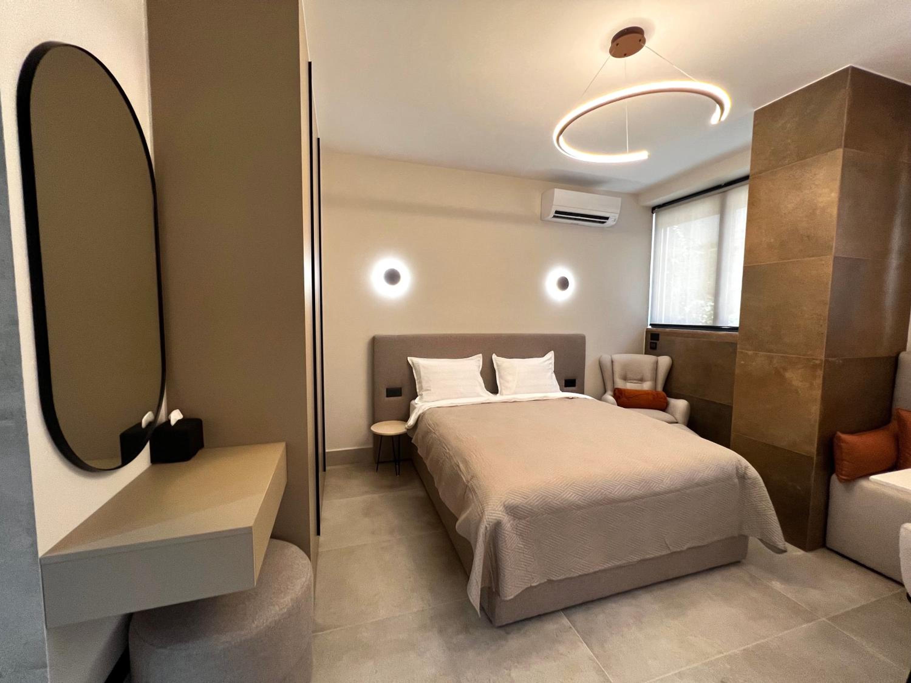 Golden Beach Suites