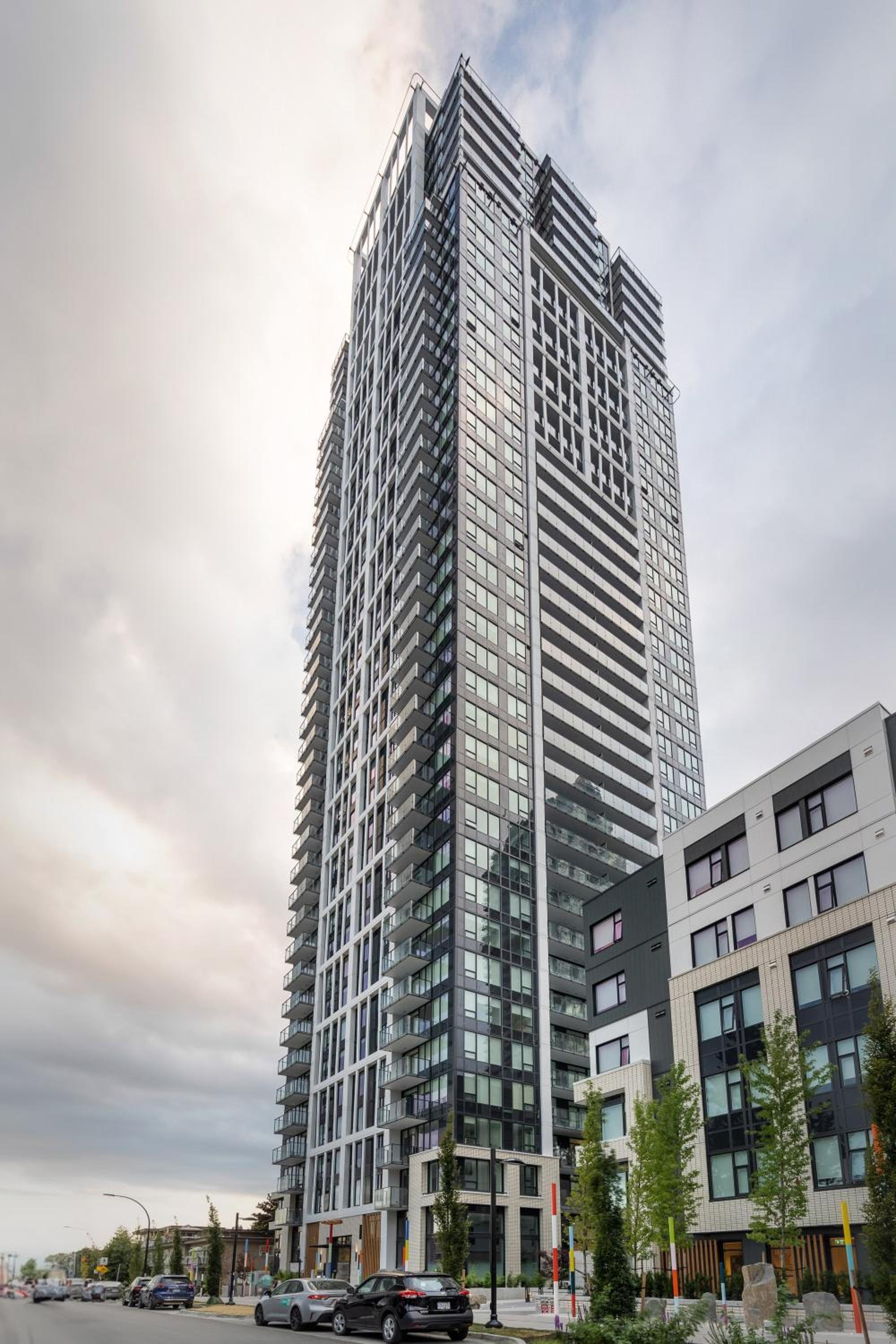 Brand New Apartment with Unbeatable Views Walking Distance to Metrotown Station and Mall