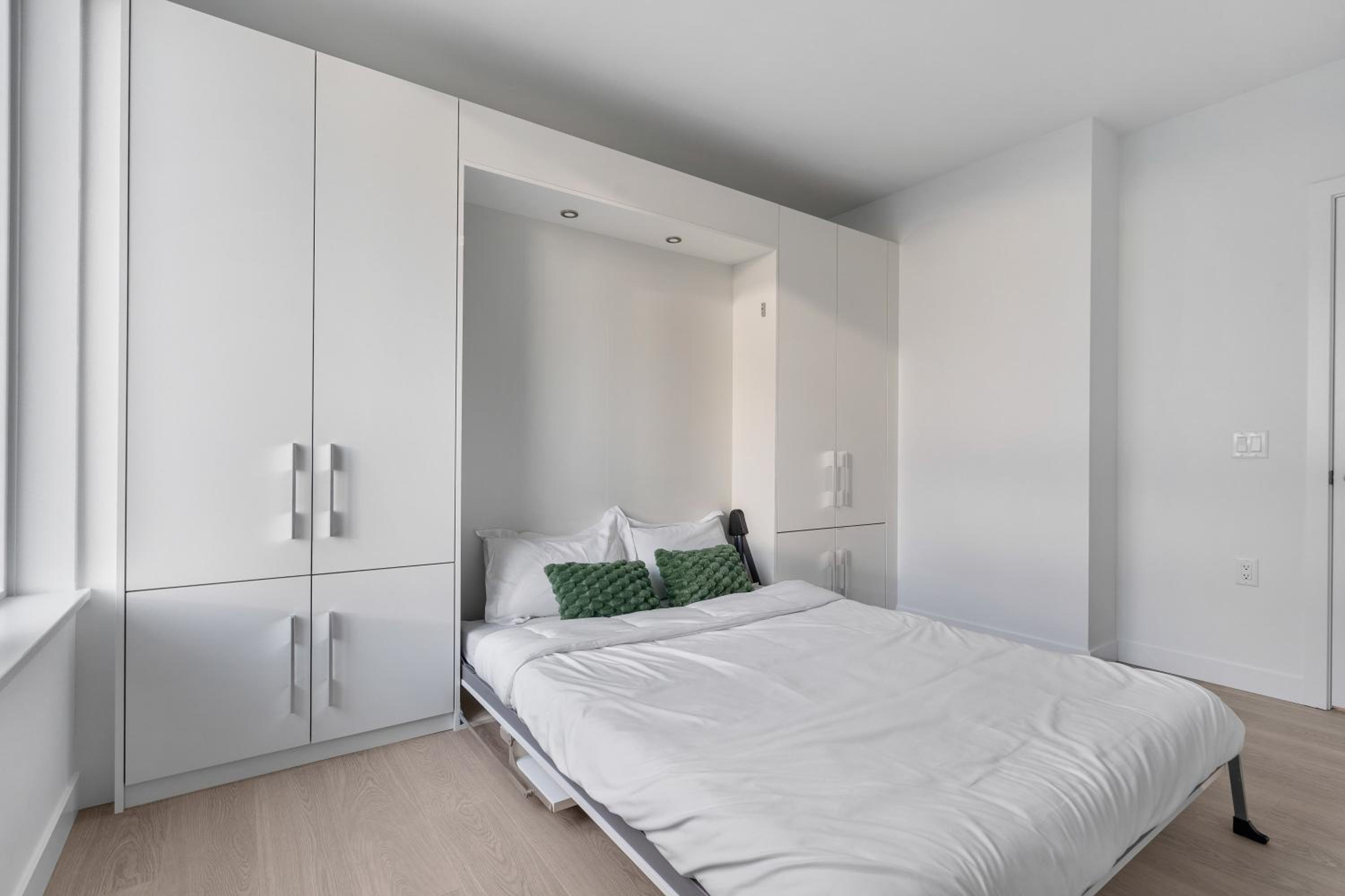 Brand New Apartment with Unbeatable Views Walking Distance to Metrotown Station and Mall