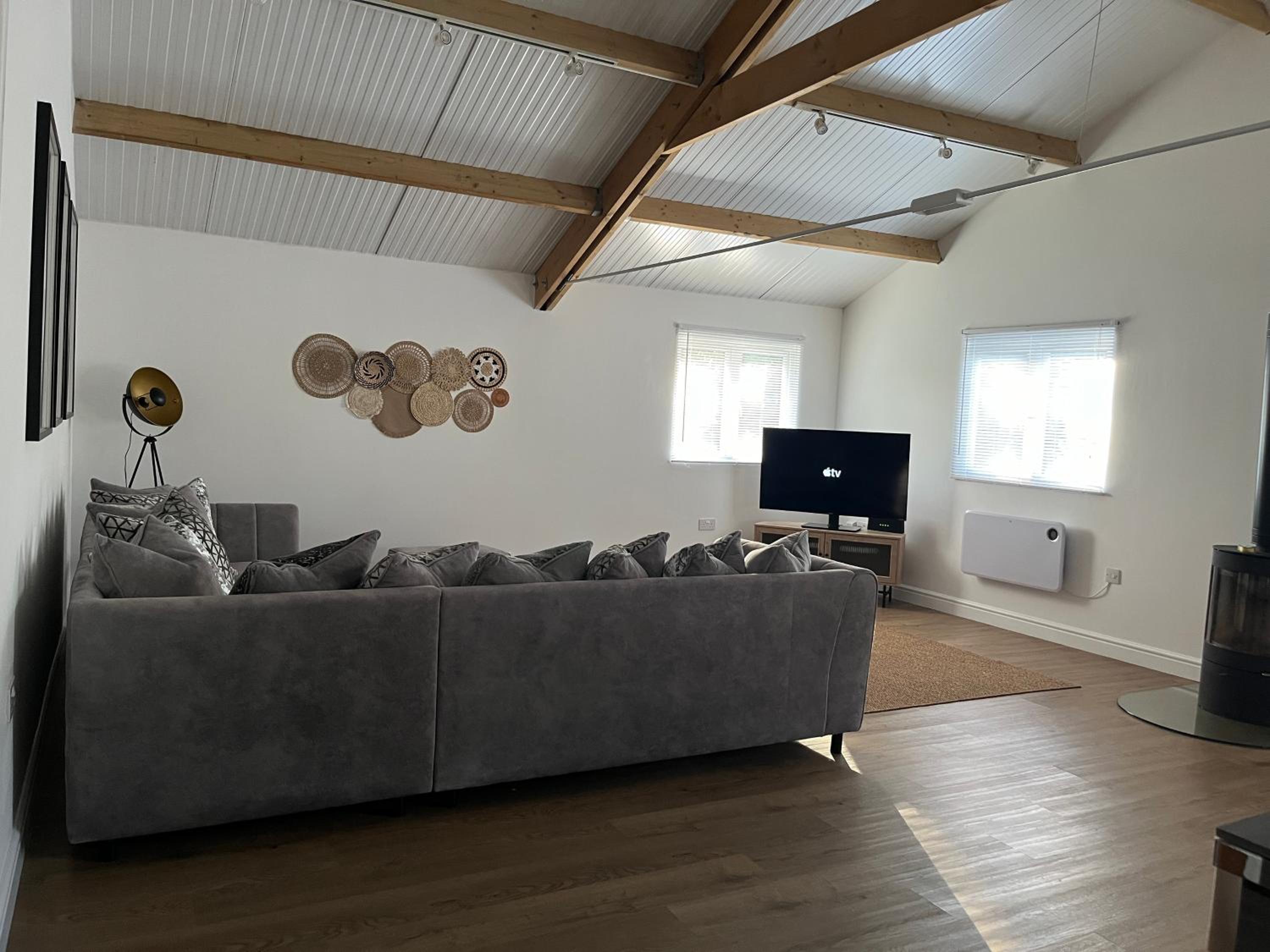 3 Bed Barn in Cambridge next to Anglesey Abbey view 5