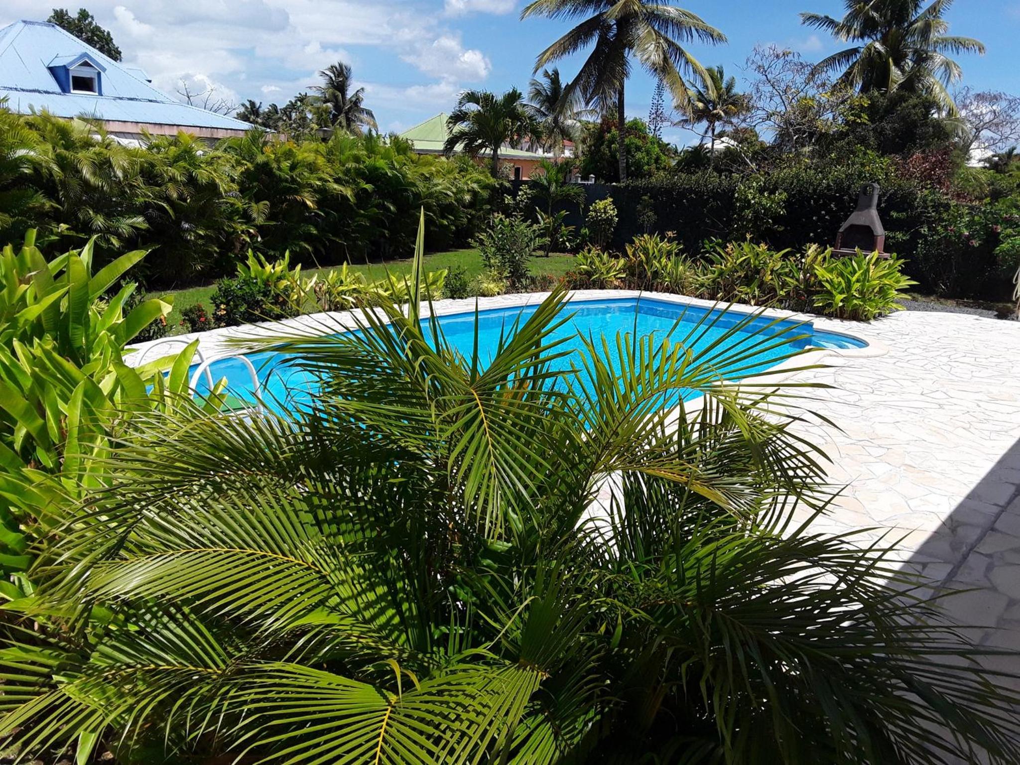 Studio cosy à Sainte Rose 19 m² avec piscine partagée view 4
