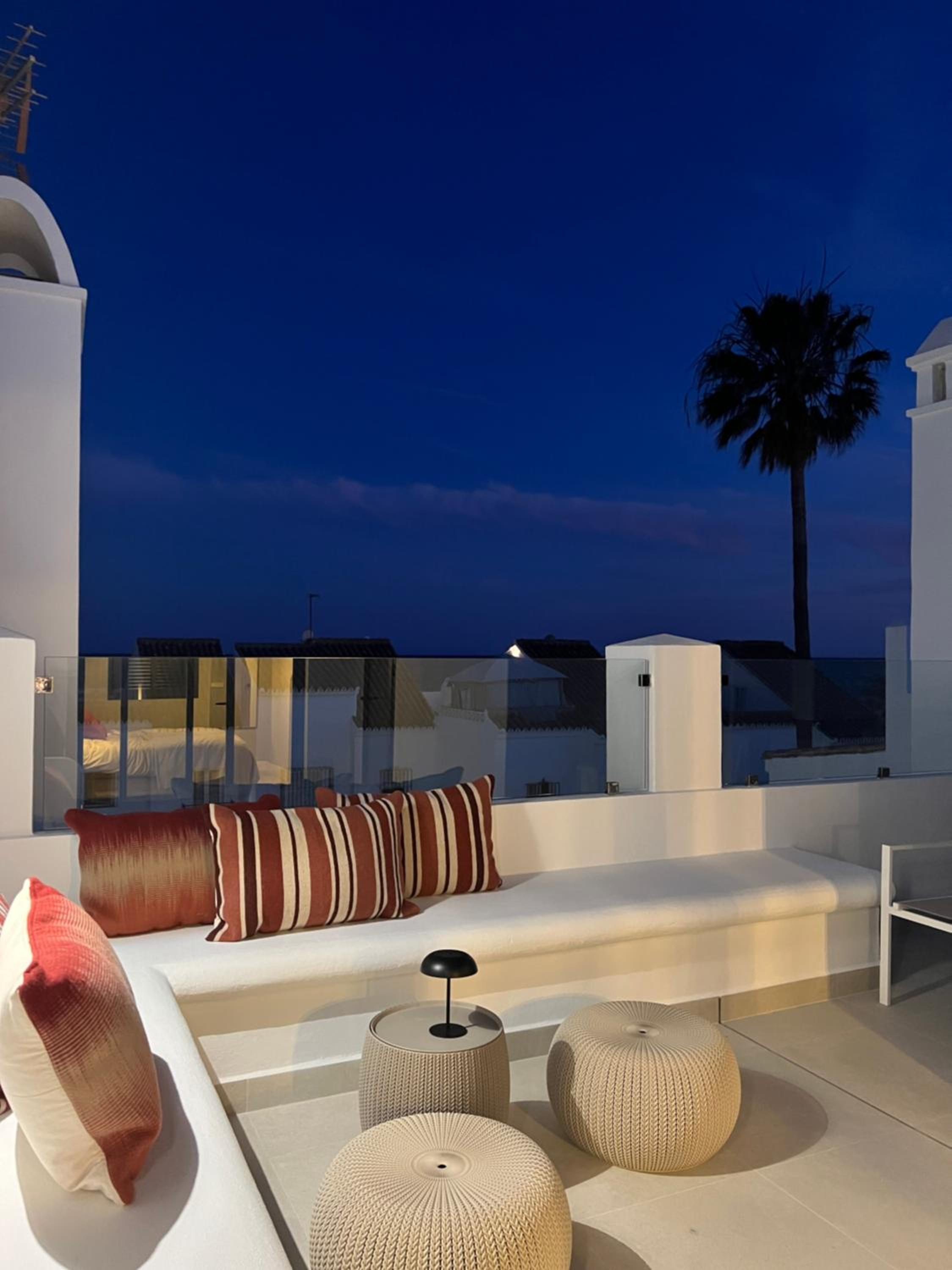 Casabel Beach Villa Playa Alicate Marbella