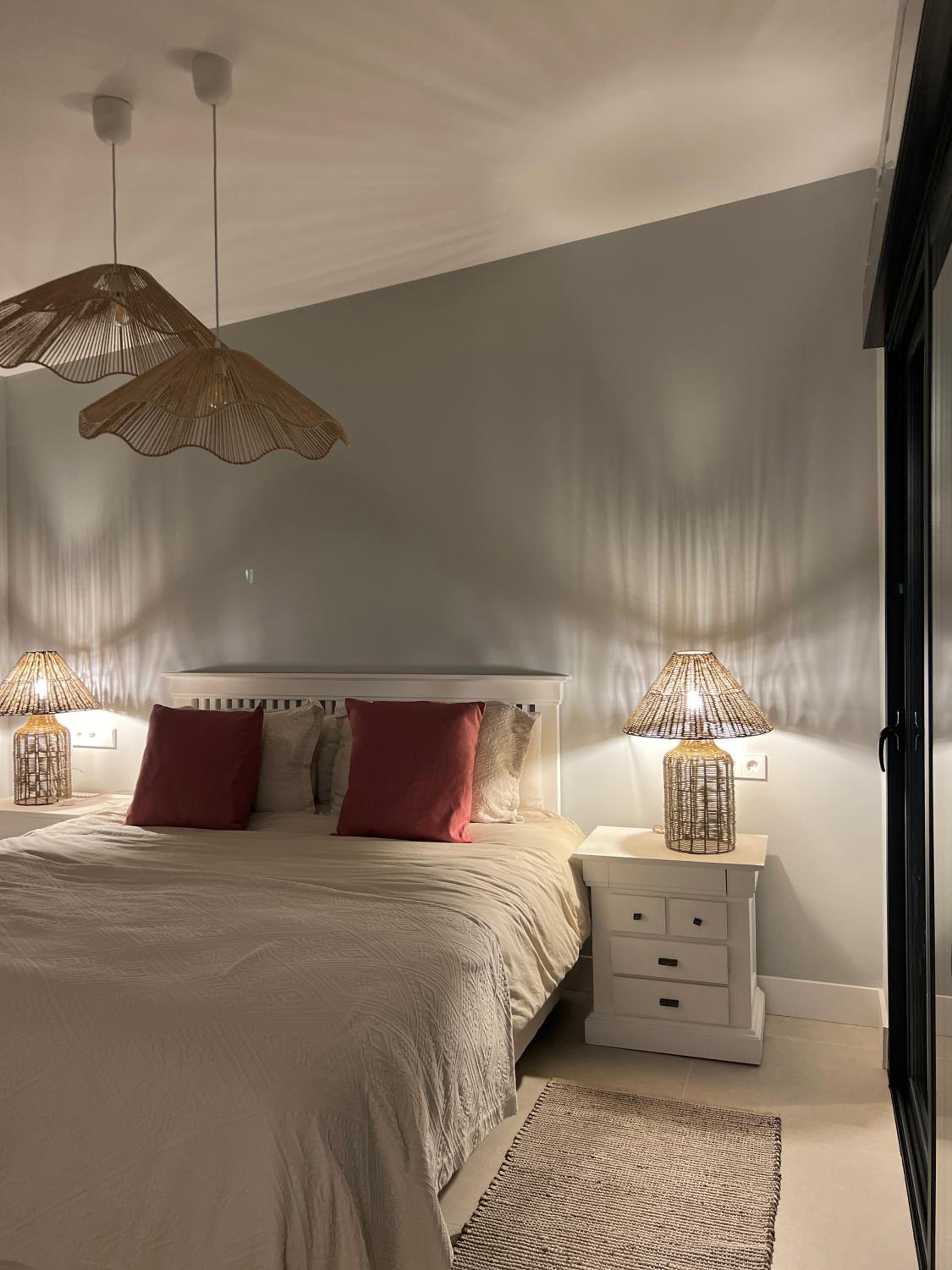 Casabel Beach Villa Playa Alicate Marbella
