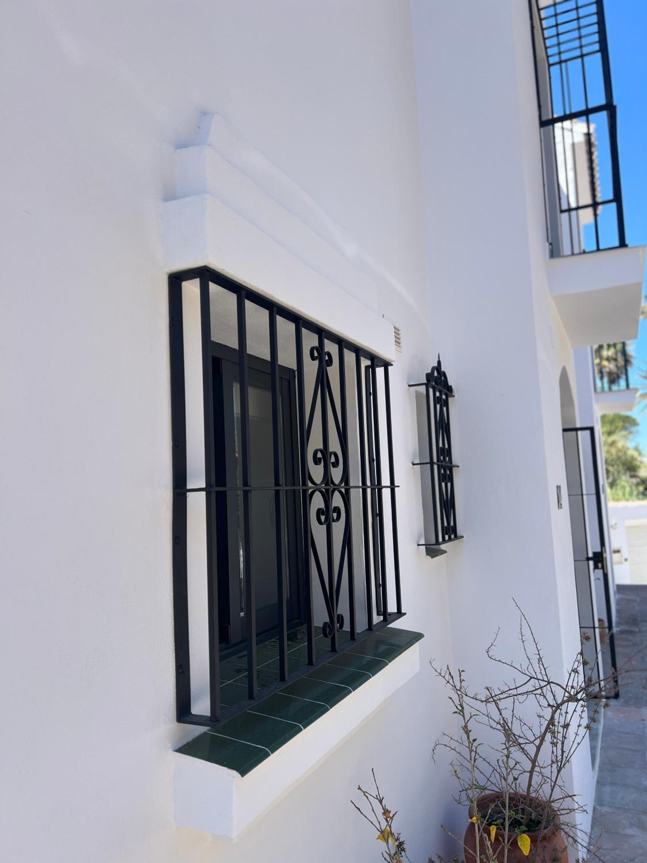 Casabel Beach Villa Playa Alicate Marbella
