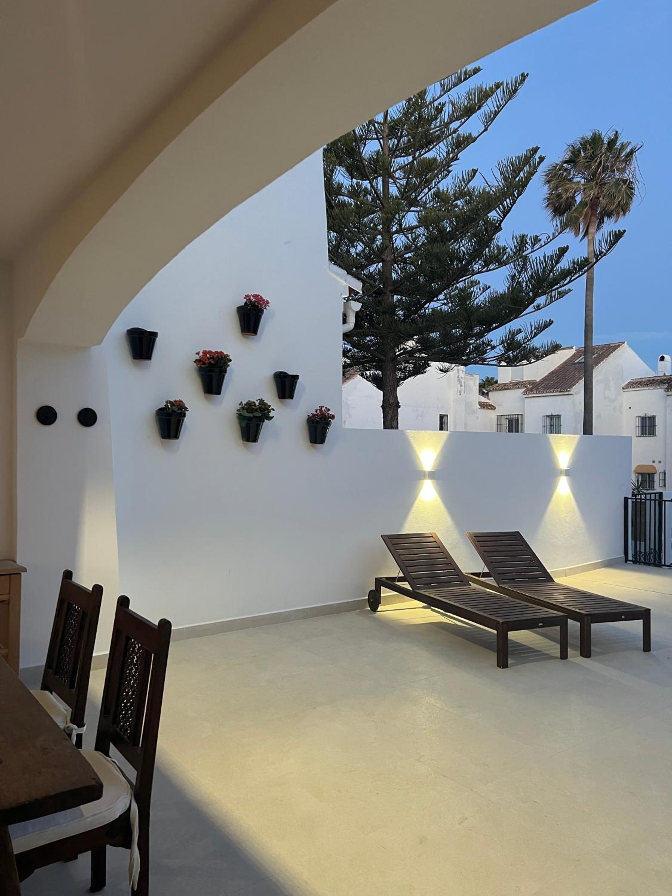 Casabel Beach Villa Playa Alicate Marbella