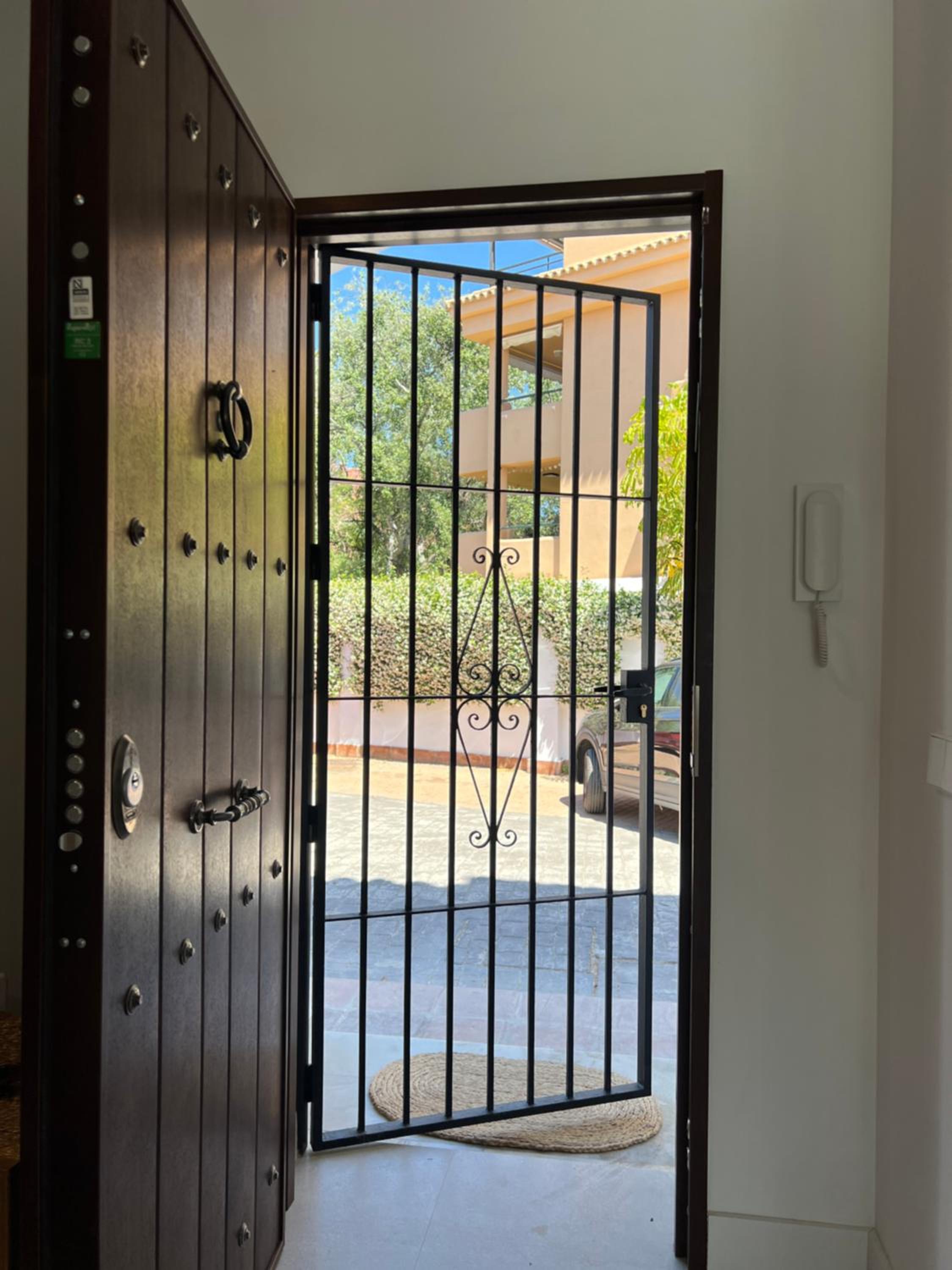 Casabel Beach Villa Playa Alicate Marbella