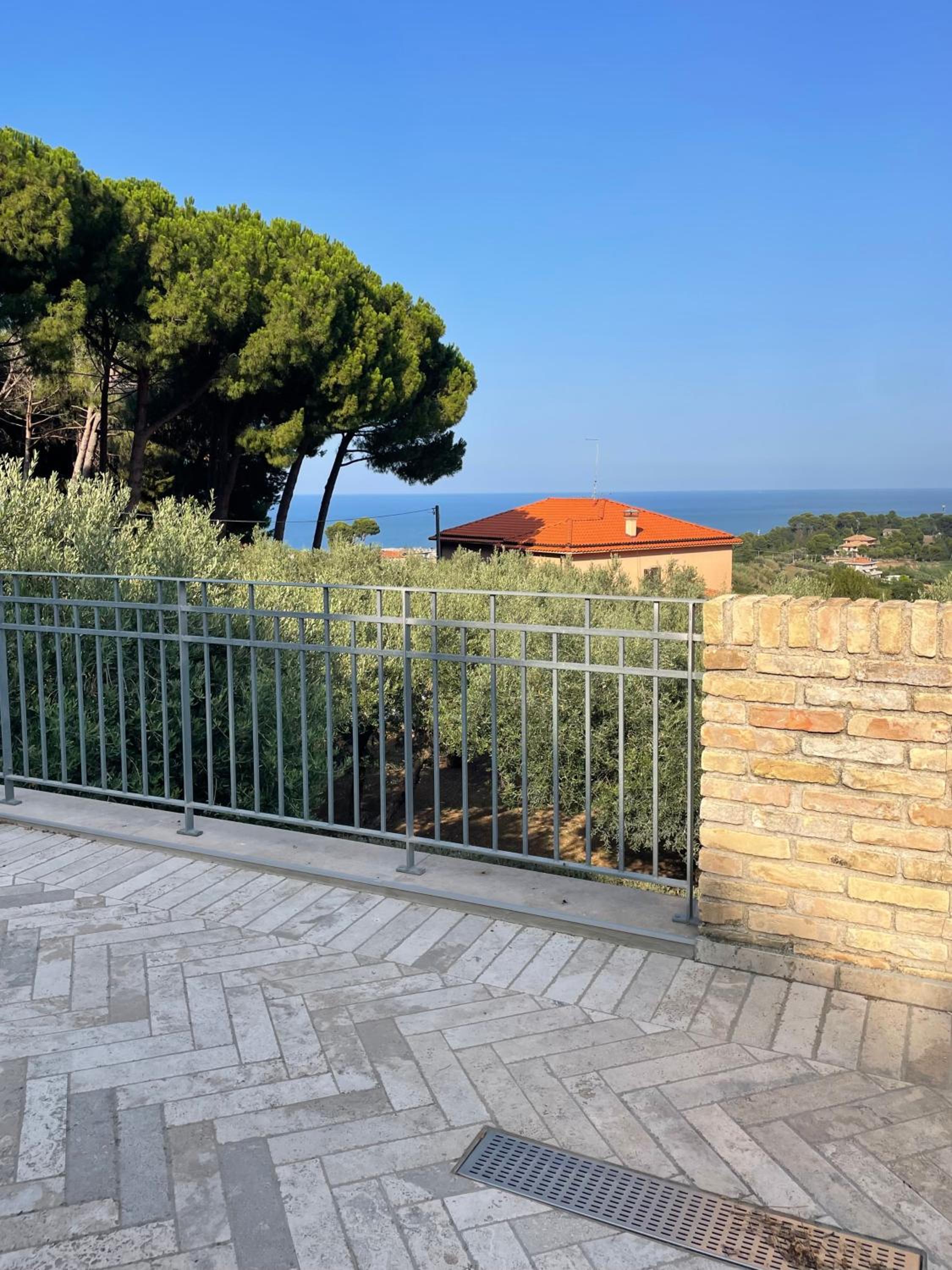 La BouganVillea