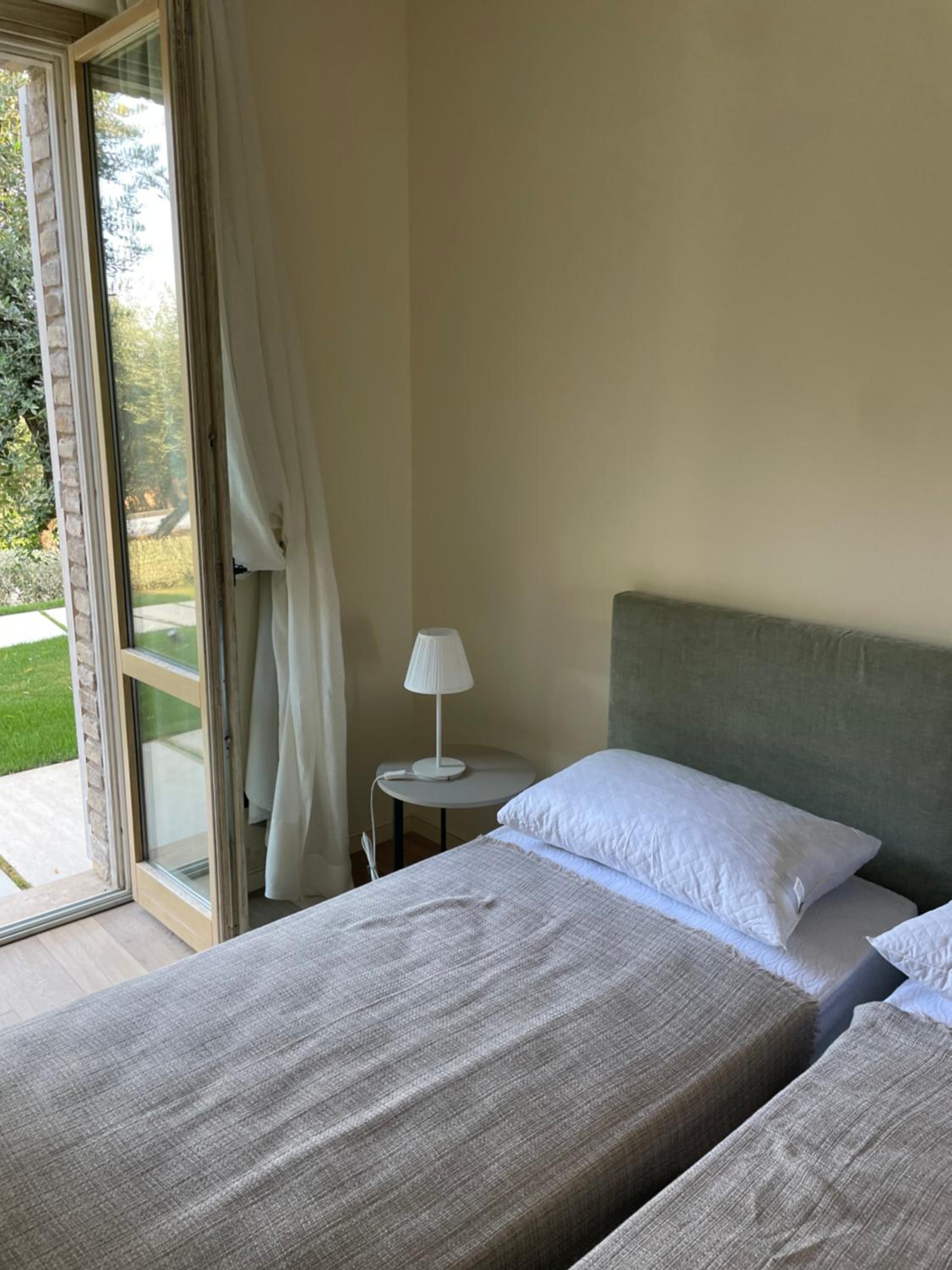 La BouganVillea