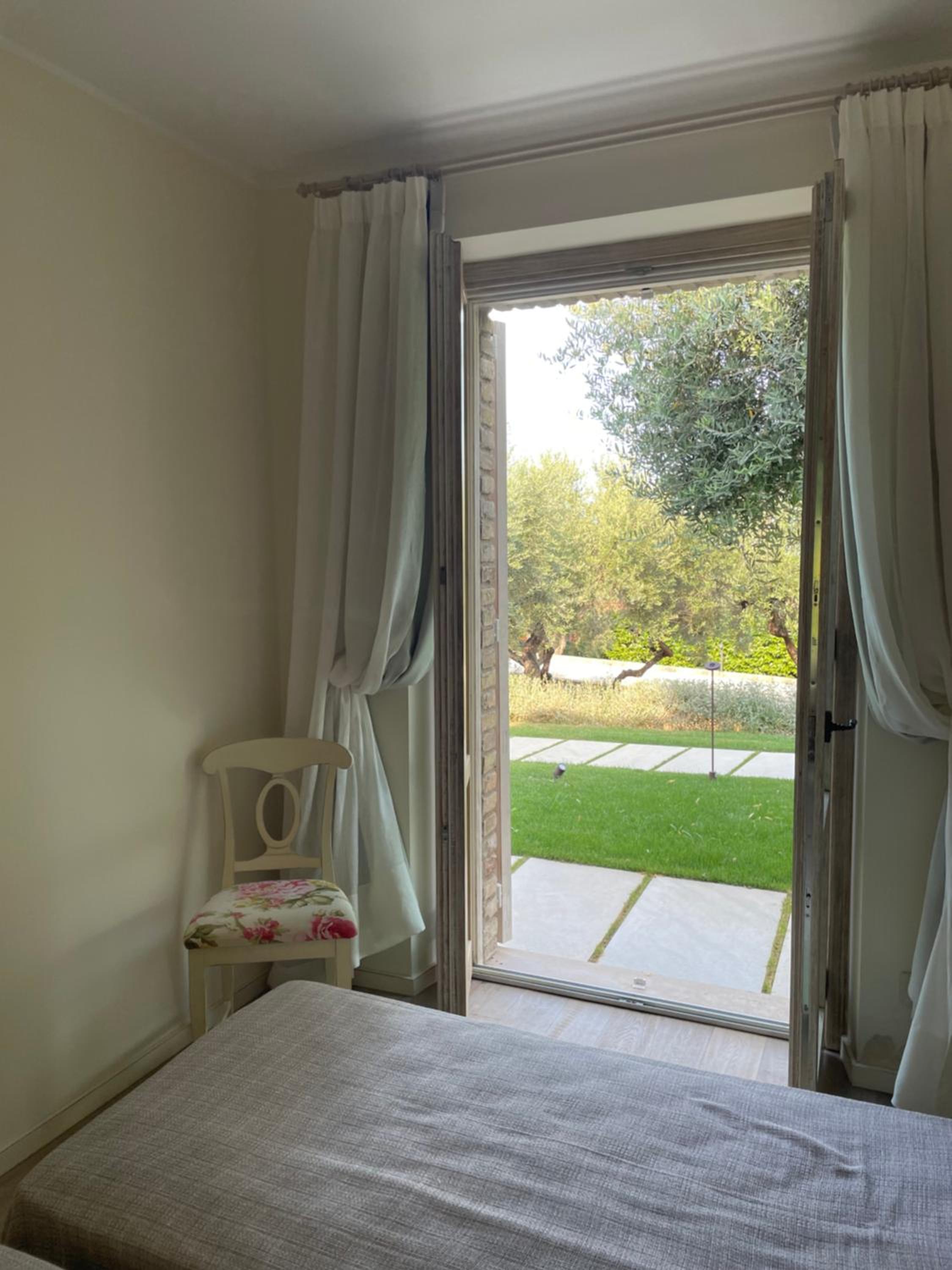 La BouganVillea