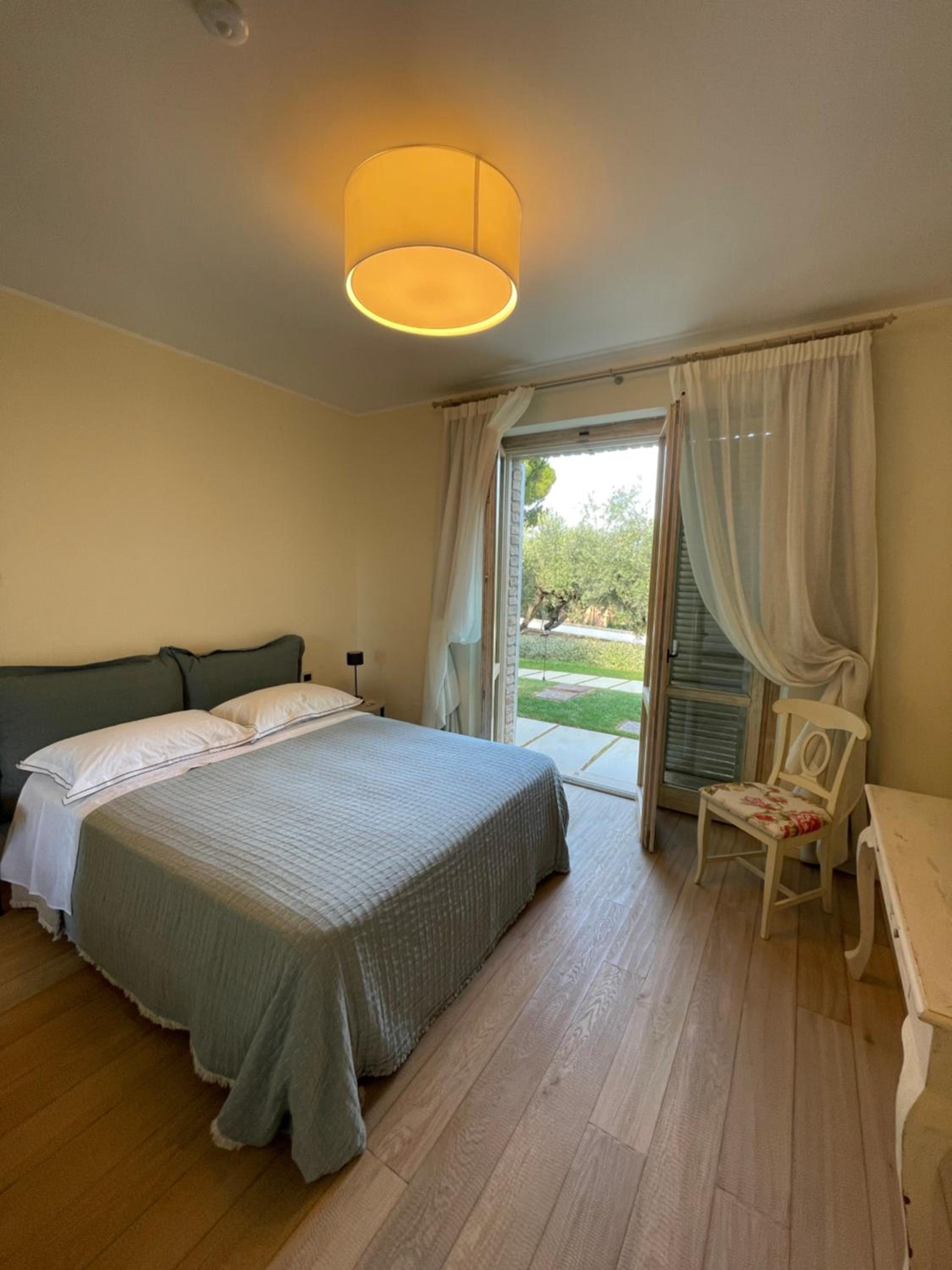La BouganVillea