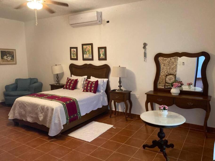 Tepich Casa en hacienda con cenote en la selva maya view 3