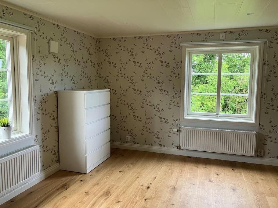 Newly renovated cozy house Urshult-Åsnen-south Småland view 2