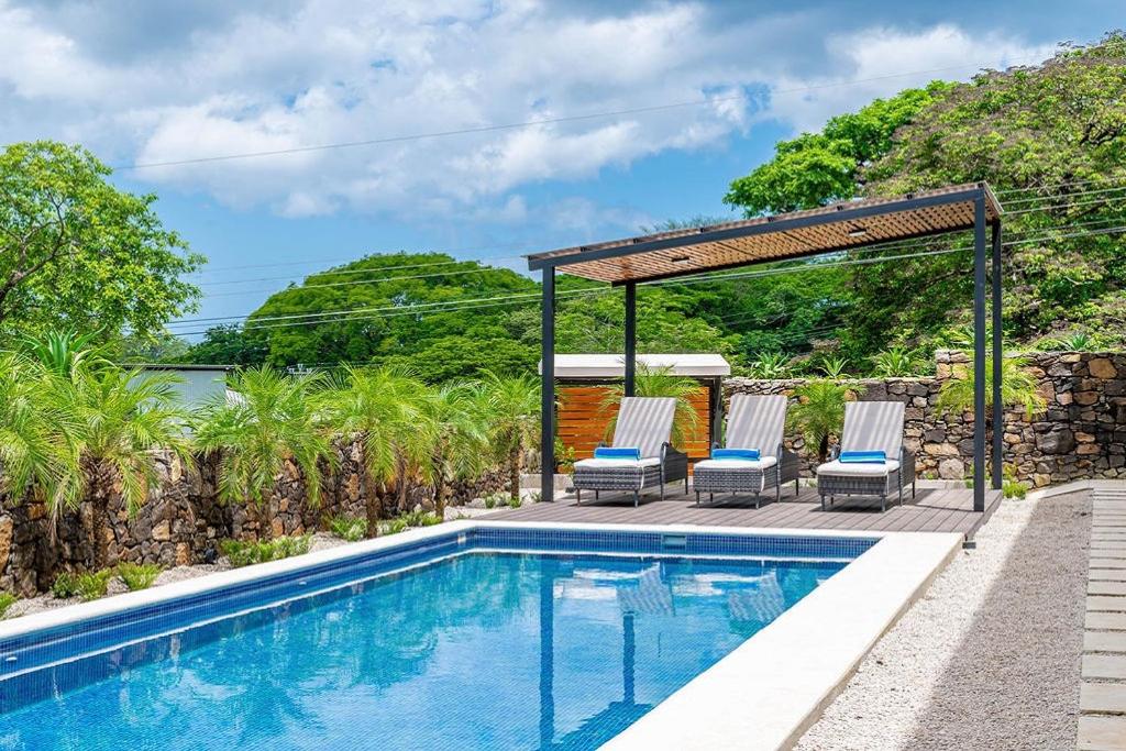 Villa Maravilla Estates, Tamarindo Beach, Prime Location, Family & Friends