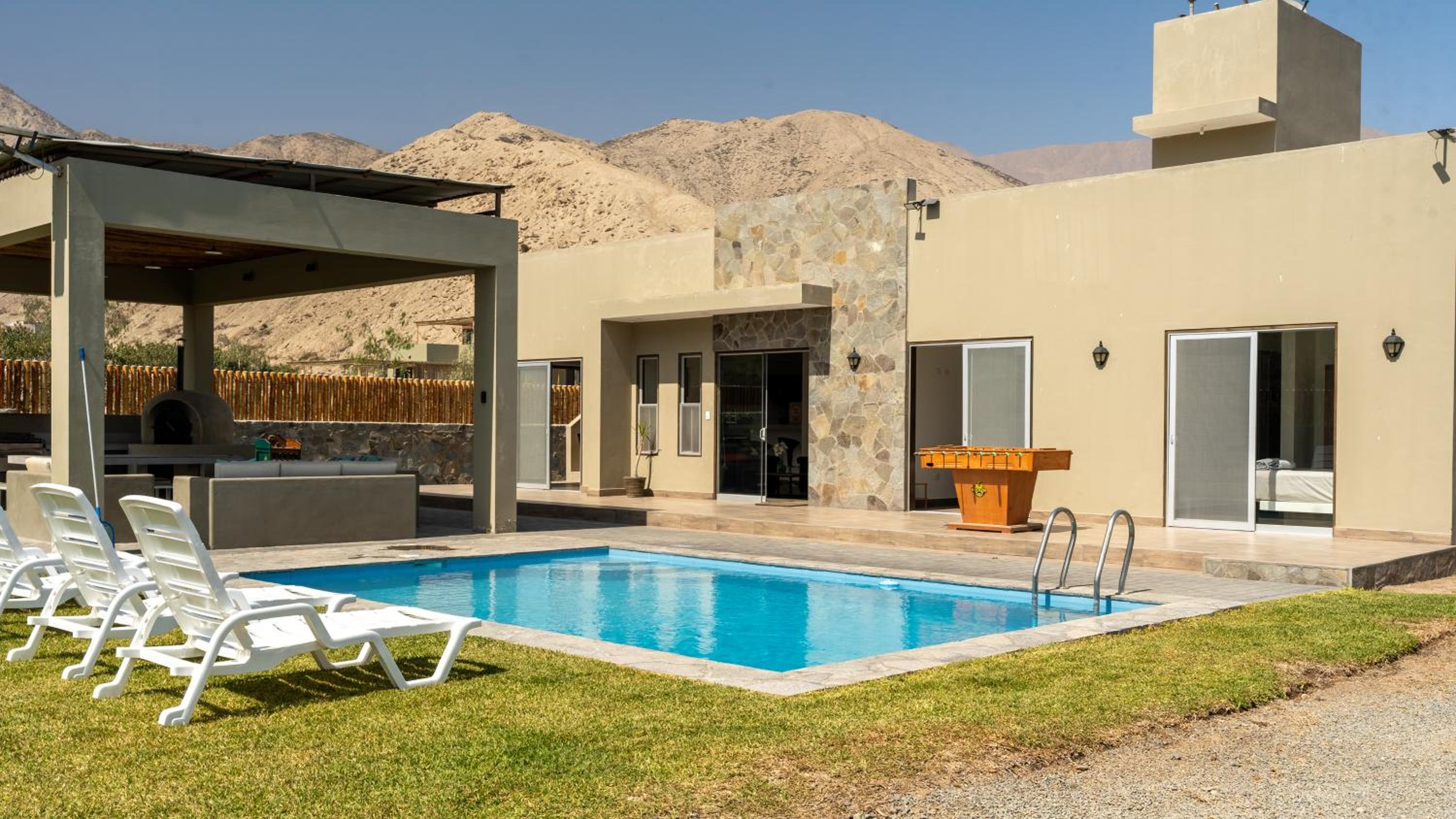 Ecohouse Pachacamac view 2