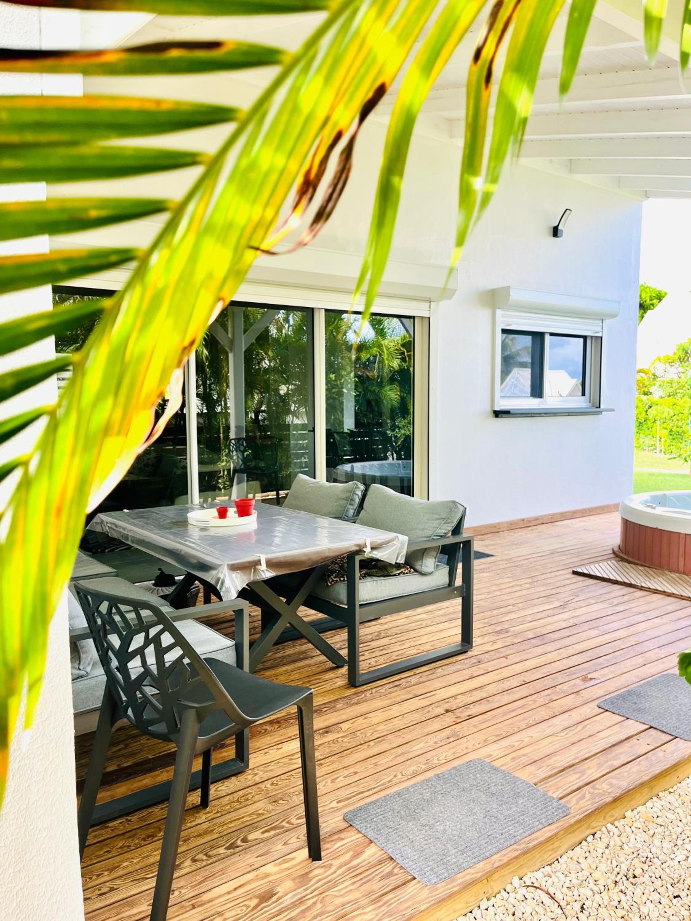 Villa Crystal