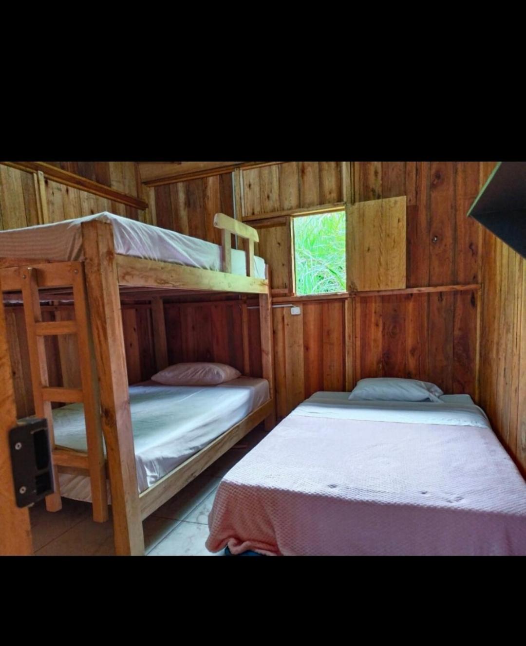 Cabañas Lucerito Turpial