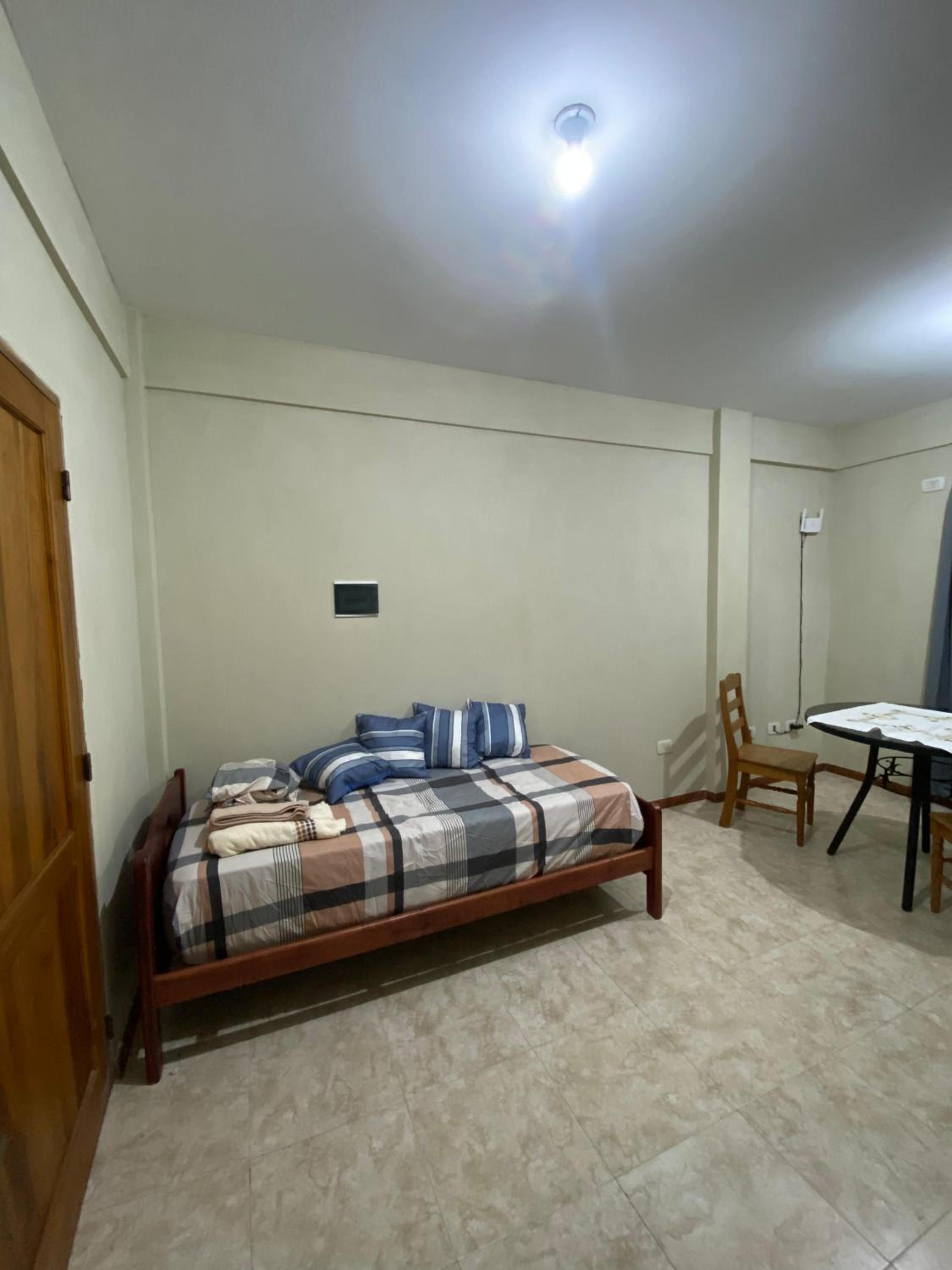 zona hospital, amoblado